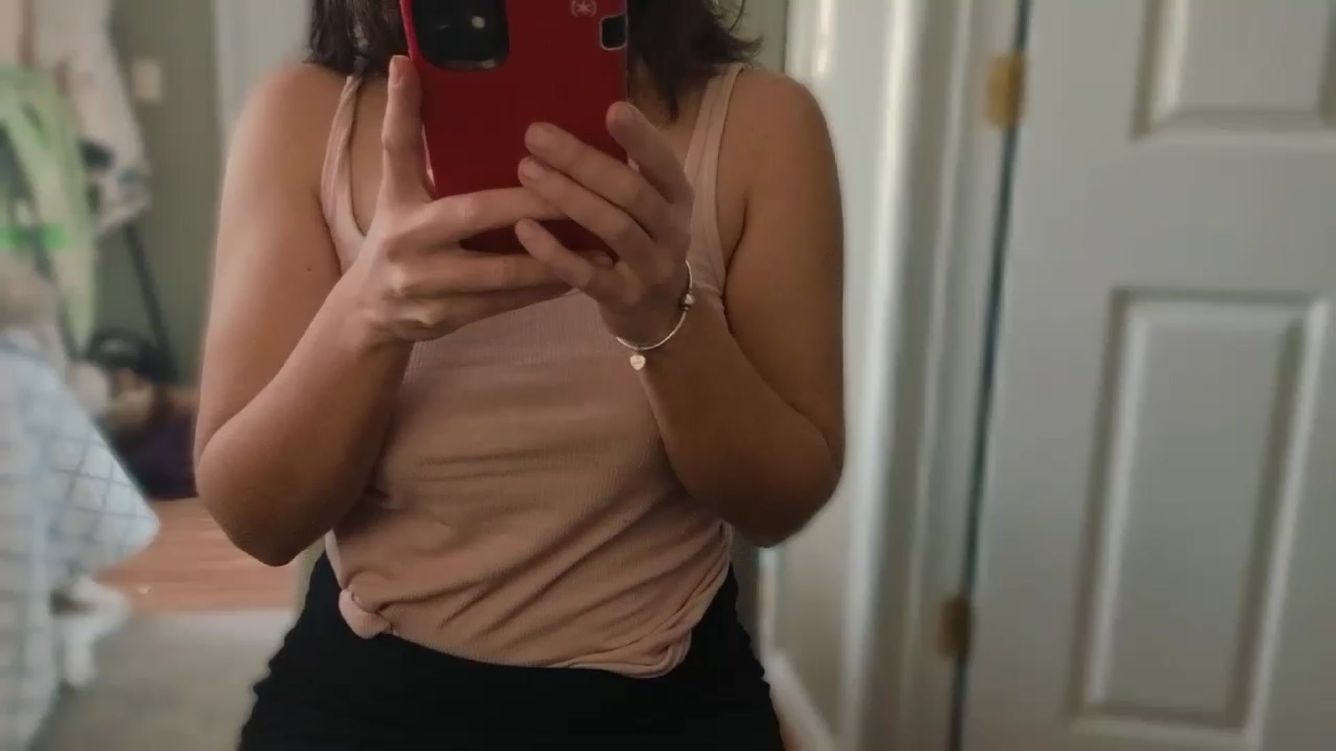 Gallery image thumbnail from olivia_virgo's myfreecams stream on, 03/11/2023, 19:57 image 3 of 20