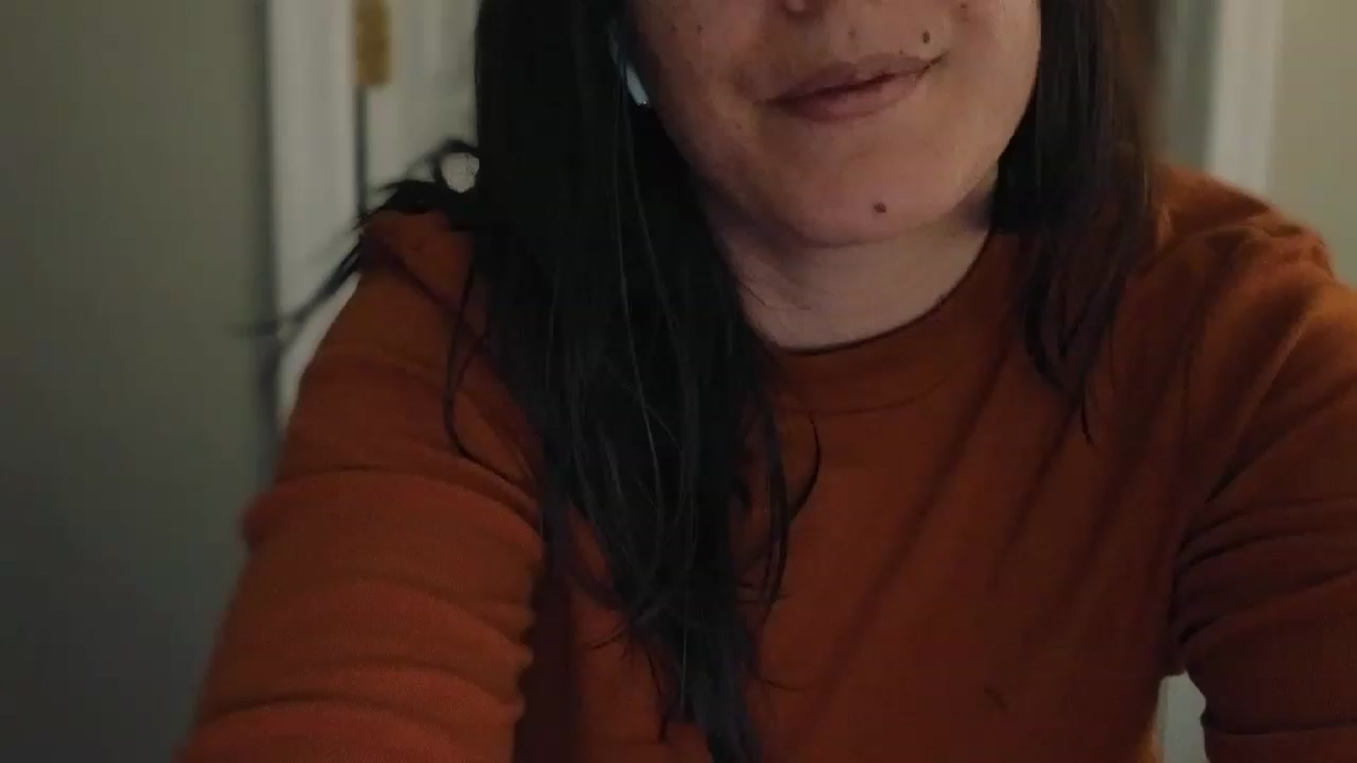 Gallery image thumbnail from olivia_virgo's myfreecams stream on, 03/13/2023, 01:30 image 20 of 20