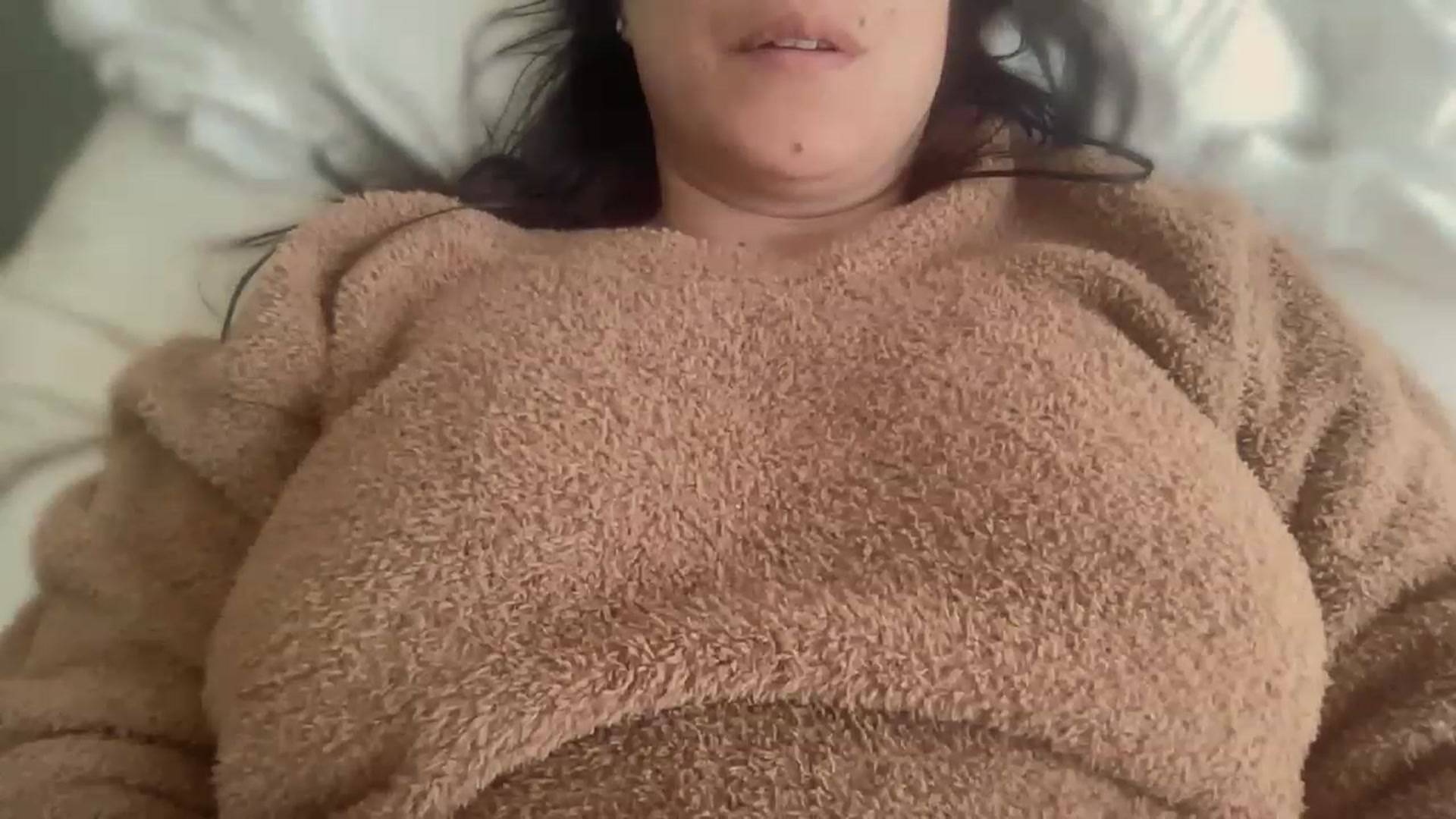 Gallery image thumbnail from olivia_virgo's myfreecams stream on, 03/14/2023, 15:54 image 5 of 20