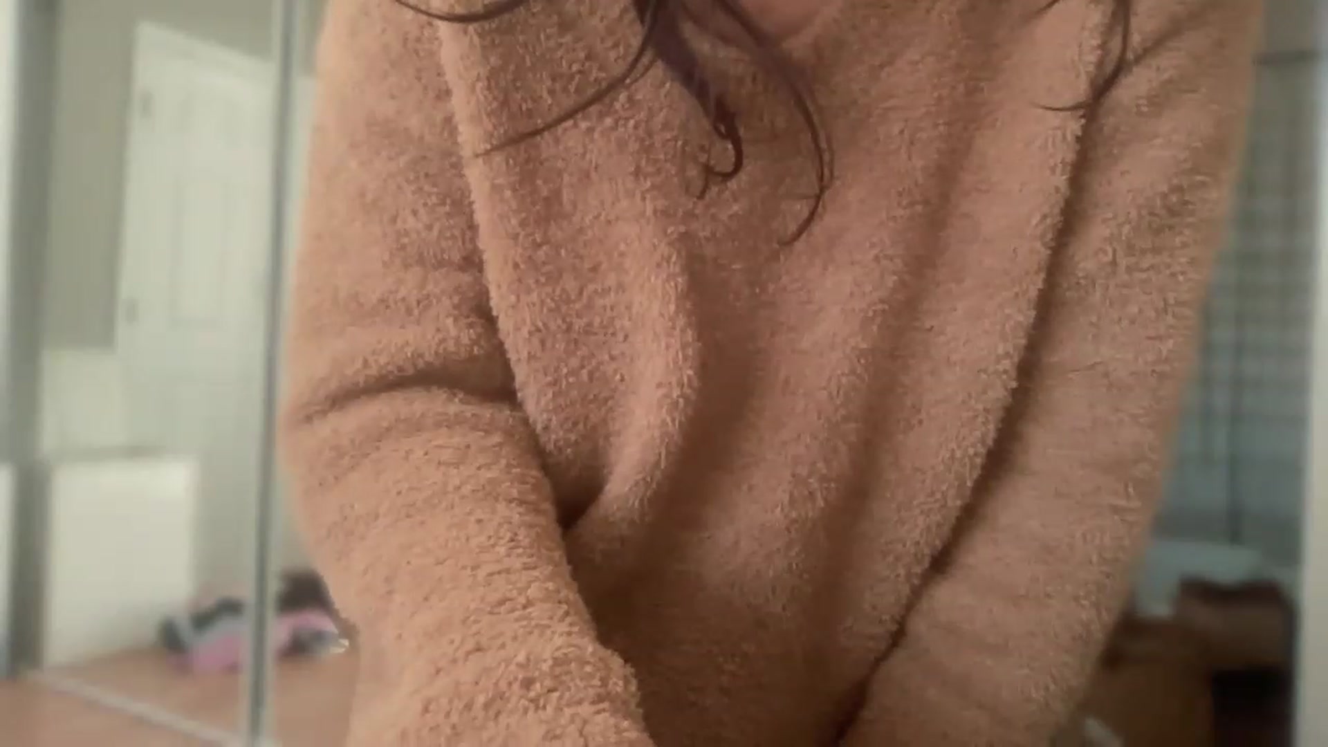 Gallery image thumbnail from olivia_virgo's myfreecams stream on, 03/14/2023, 15:54 image 19 of 20