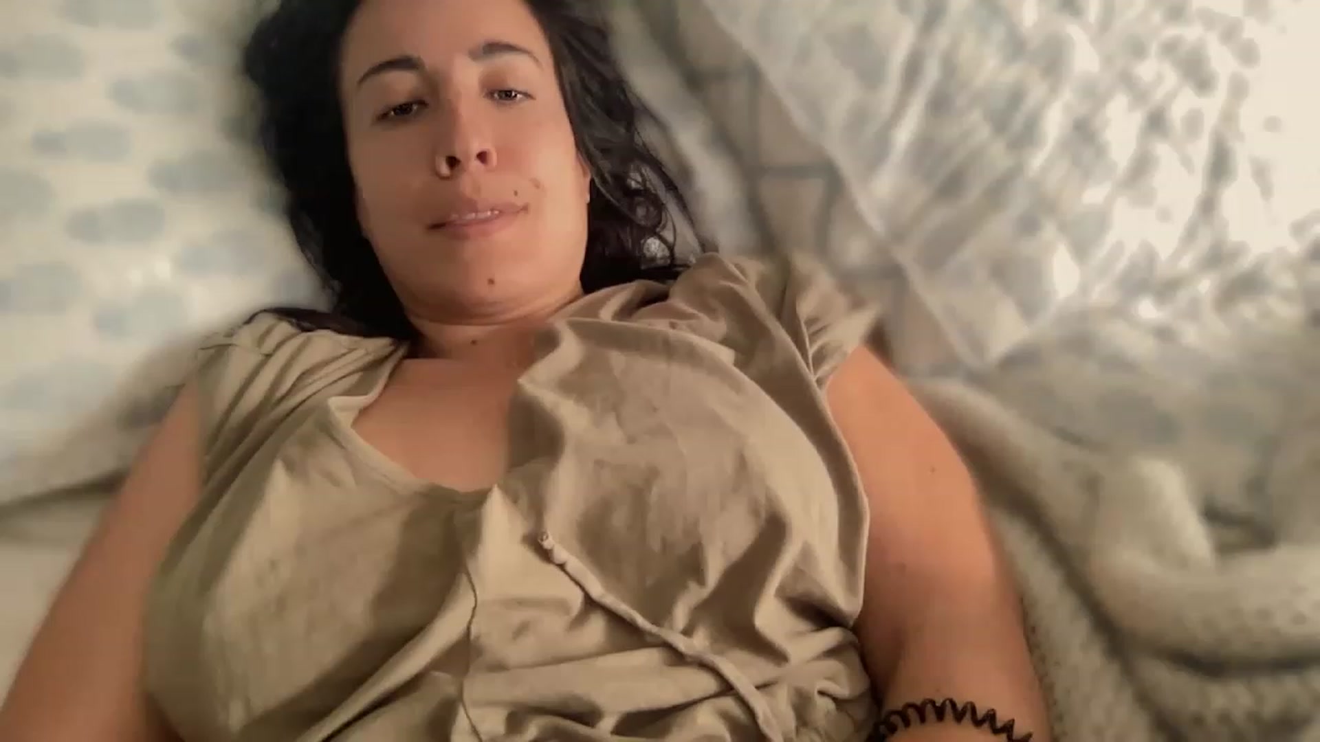 Gallery image thumbnail from olivia_virgo's myfreecams stream on, 03/17/2023, 14:33 image 13 of 20