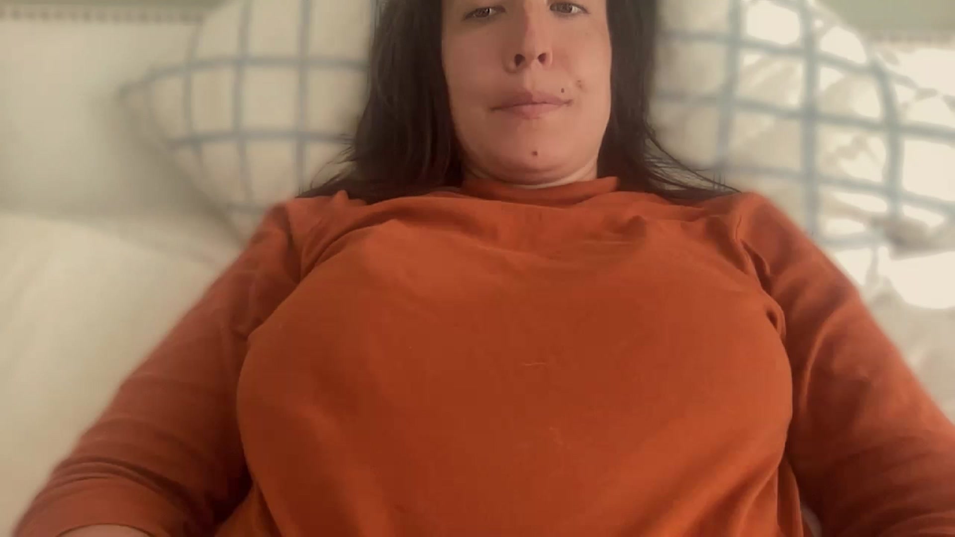 Gallery image thumbnail from olivia_virgo's myfreecams stream on, 04/23/2023, 11:39 image 1 of 20