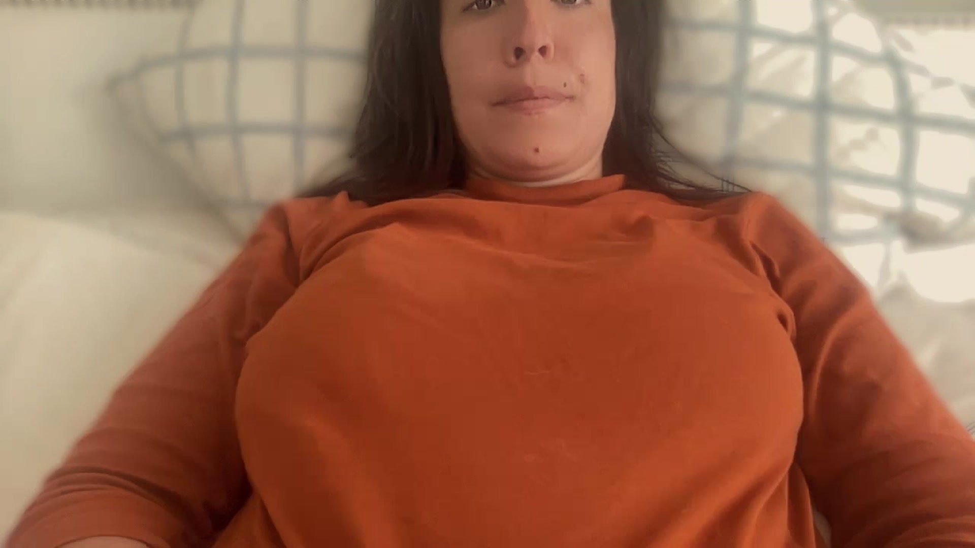 Gallery image thumbnail from olivia_virgo's myfreecams stream on, 04/23/2023, 11:39 image 3 of 20