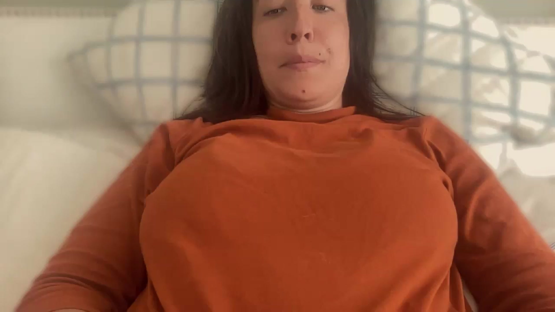 Gallery image thumbnail from olivia_virgo's myfreecams stream on, 04/23/2023, 11:39 image 16 of 20