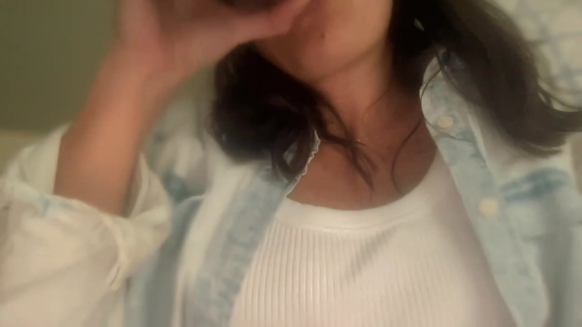 Gallery image thumbnail from olivia_virgo's myfreecams stream on, 04/23/2023, 19:47 image 20 of 20