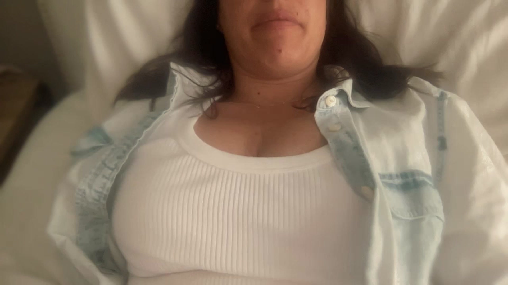 Gallery image thumbnail from olivia_virgo's myfreecams stream on, 04/23/2023, 19:47 image 3 of 20