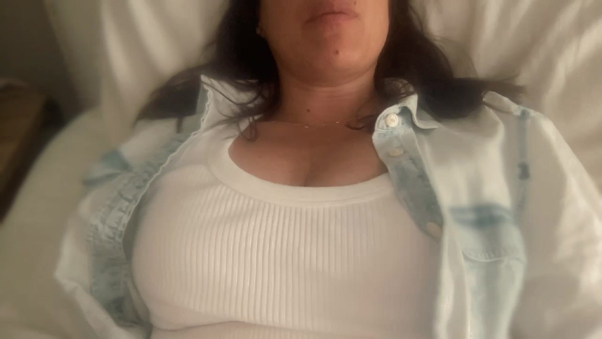 Gallery image thumbnail from olivia_virgo's myfreecams stream on, 04/23/2023, 19:47 image 4 of 20