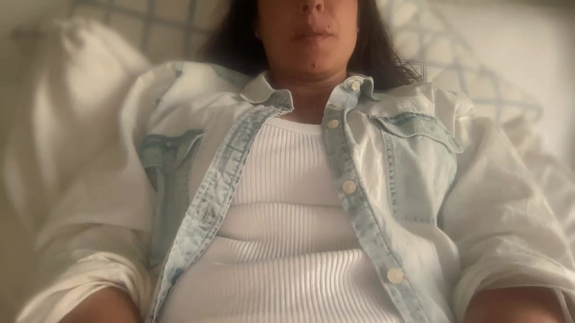 Gallery image thumbnail from olivia_virgo's myfreecams stream on, 04/23/2023, 20:47 image 2 of 20