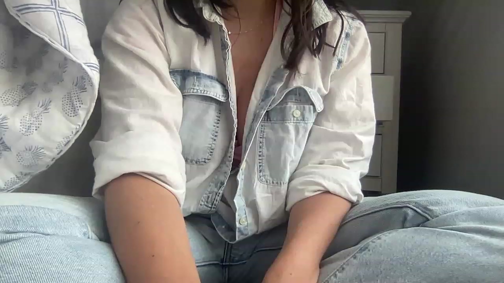 Gallery image thumbnail from olivia_virgo's myfreecams stream on, 06/05/2023, 22:51 image 9 of 20
