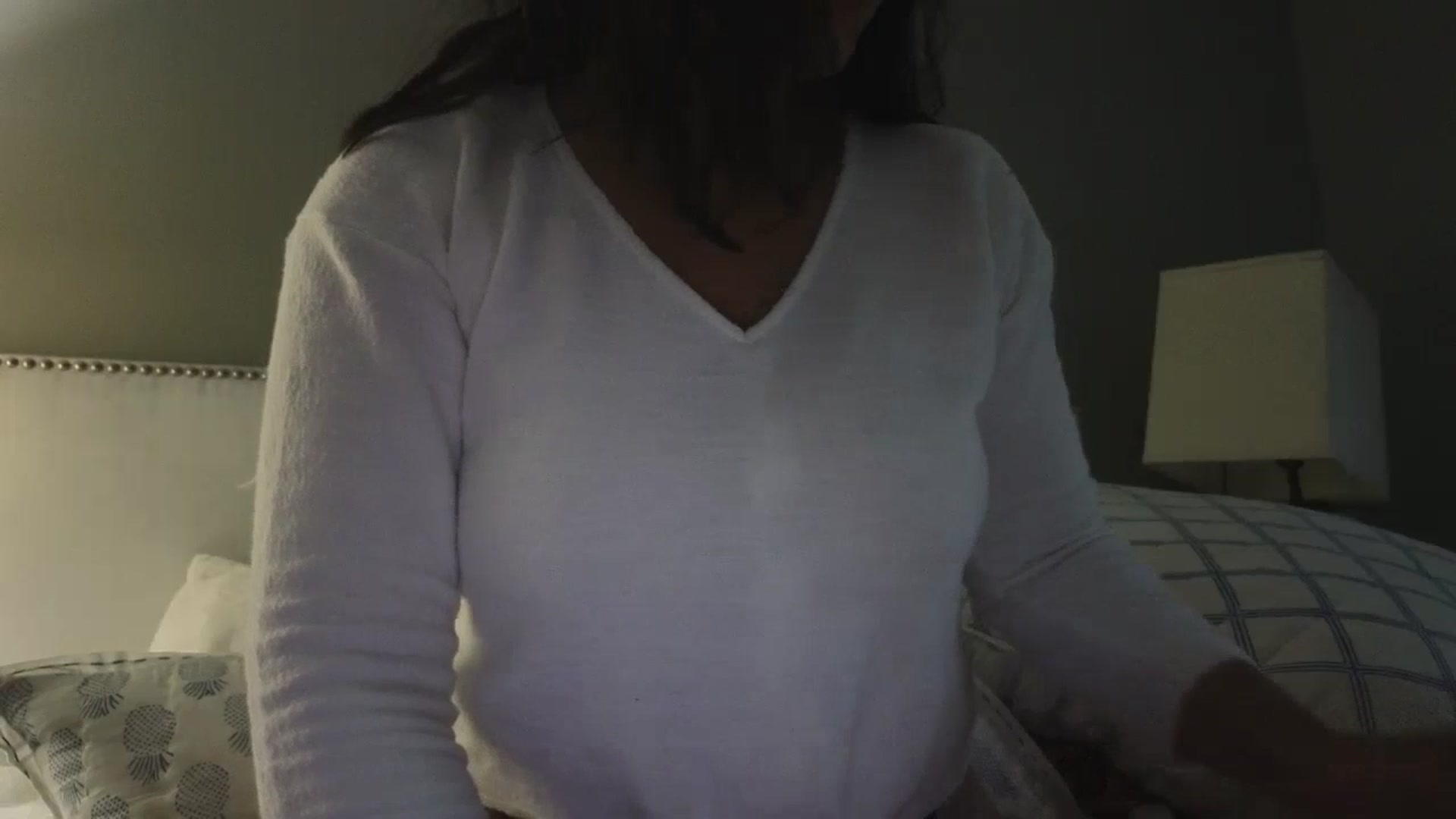 Gallery image thumbnail from olivia_virgo's myfreecams stream on, 06/08/2023, 23:52 image 8 of 20