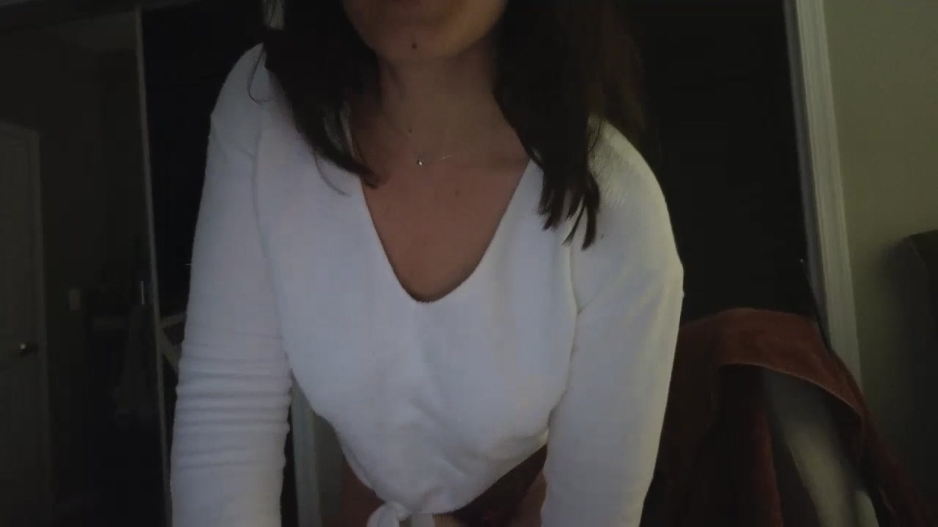 Gallery image thumbnail from olivia_virgo's myfreecams stream on, 06/08/2023, 23:52 image 7 of 20