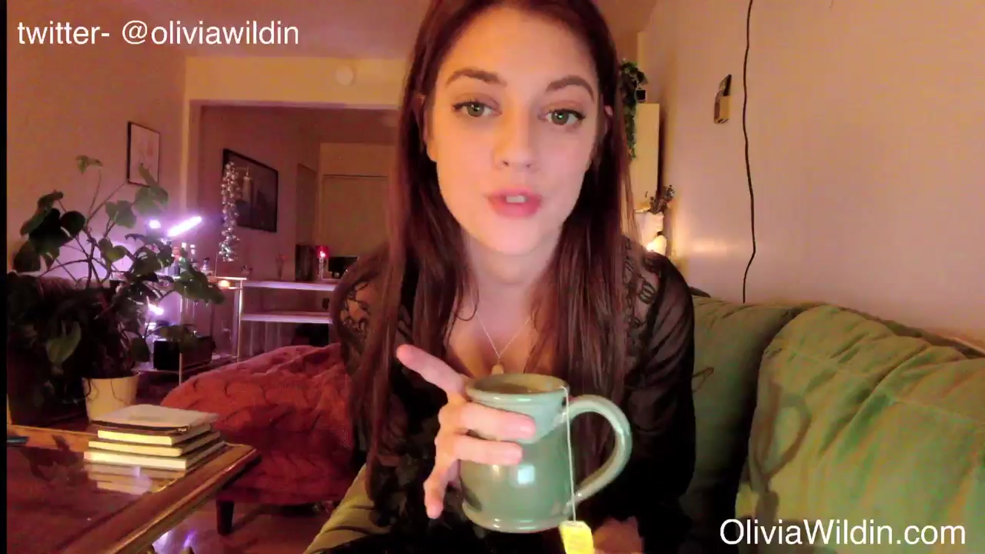 Gallery image thumbnail from oliviawildin's myfreecams stream on, 01/11/2025, 06:35 image 1 of 20