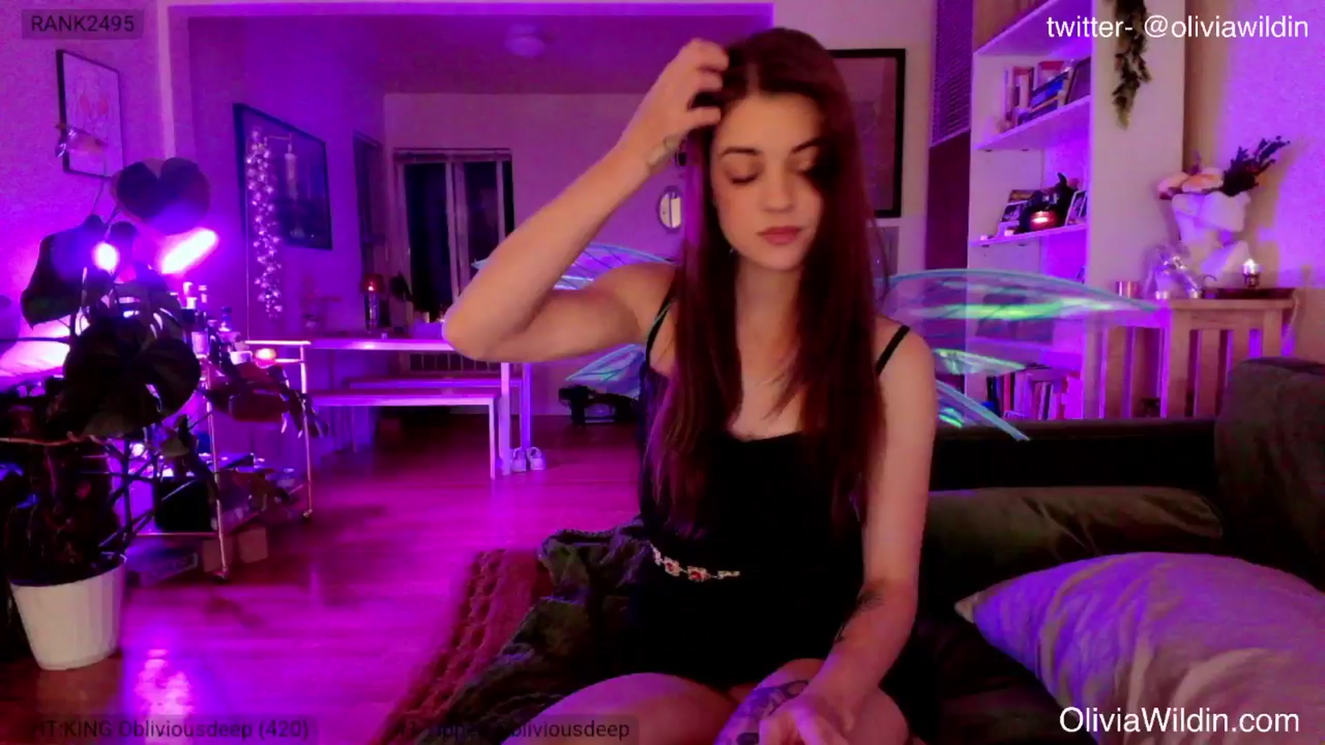 Gallery image thumbnail from oliviawildin's myfreecams stream on, 02/26/2025, 05:41 image 3 of 20