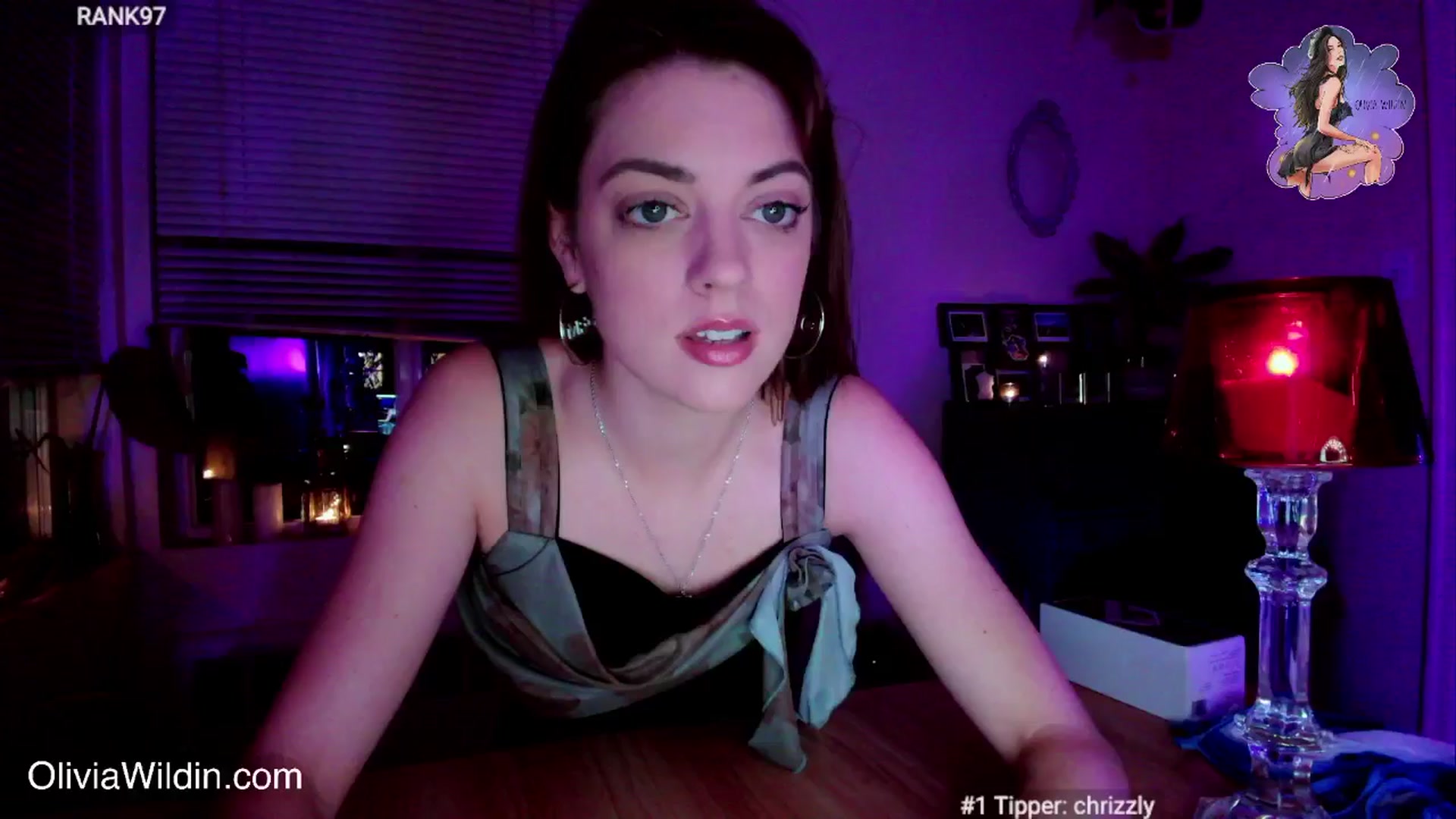 Gallery image thumbnail from oliviawildin's myfreecams stream on, 04/10/2025, 04:01 image 4 of 20