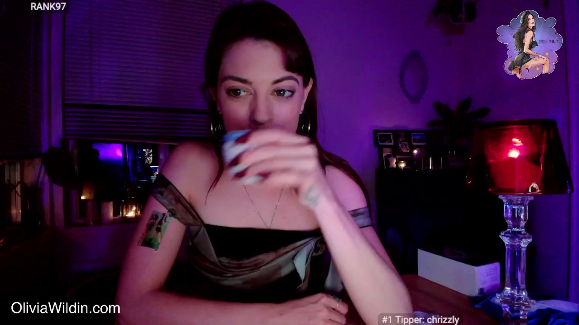 Gallery image thumbnail from oliviawildin's myfreecams stream on, 04/10/2025, 04:01 image 15 of 20