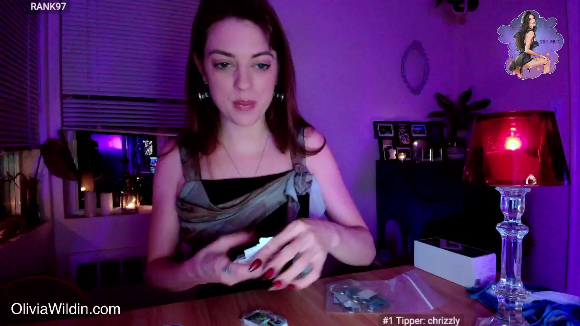 Gallery image thumbnail from oliviawildin's myfreecams stream on, 04/10/2025, 04:01 image 3 of 20