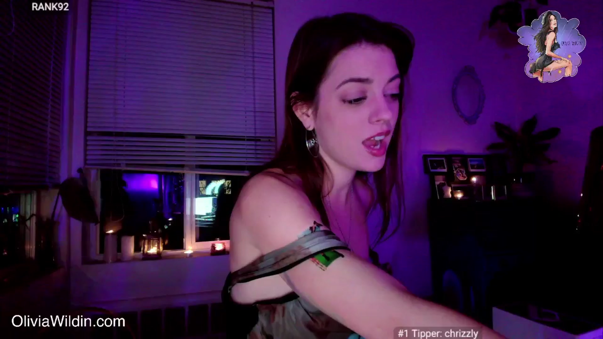 Gallery image thumbnail from oliviawildin's myfreecams stream on, 04/10/2025, 05:53 image 6 of 20