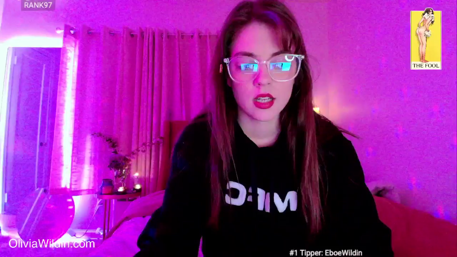 Gallery image thumbnail from oliviawildin's myfreecams stream on, 04/17/2025, 06:55 image 1 of 20