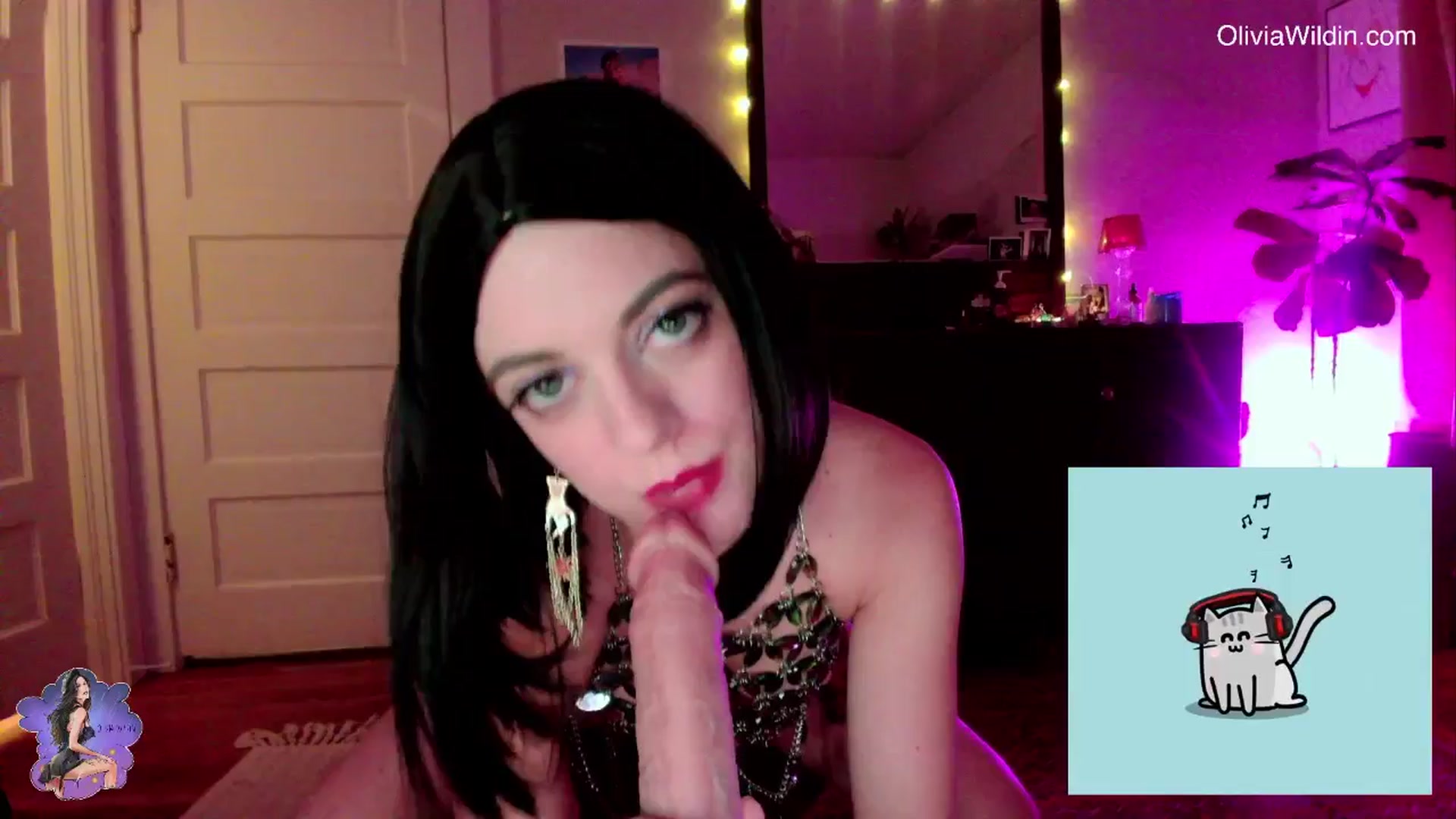 Gallery image thumbnail from oliviawildin's myfreecams stream on, 10/29/2025, 06:41 image 5 of 20