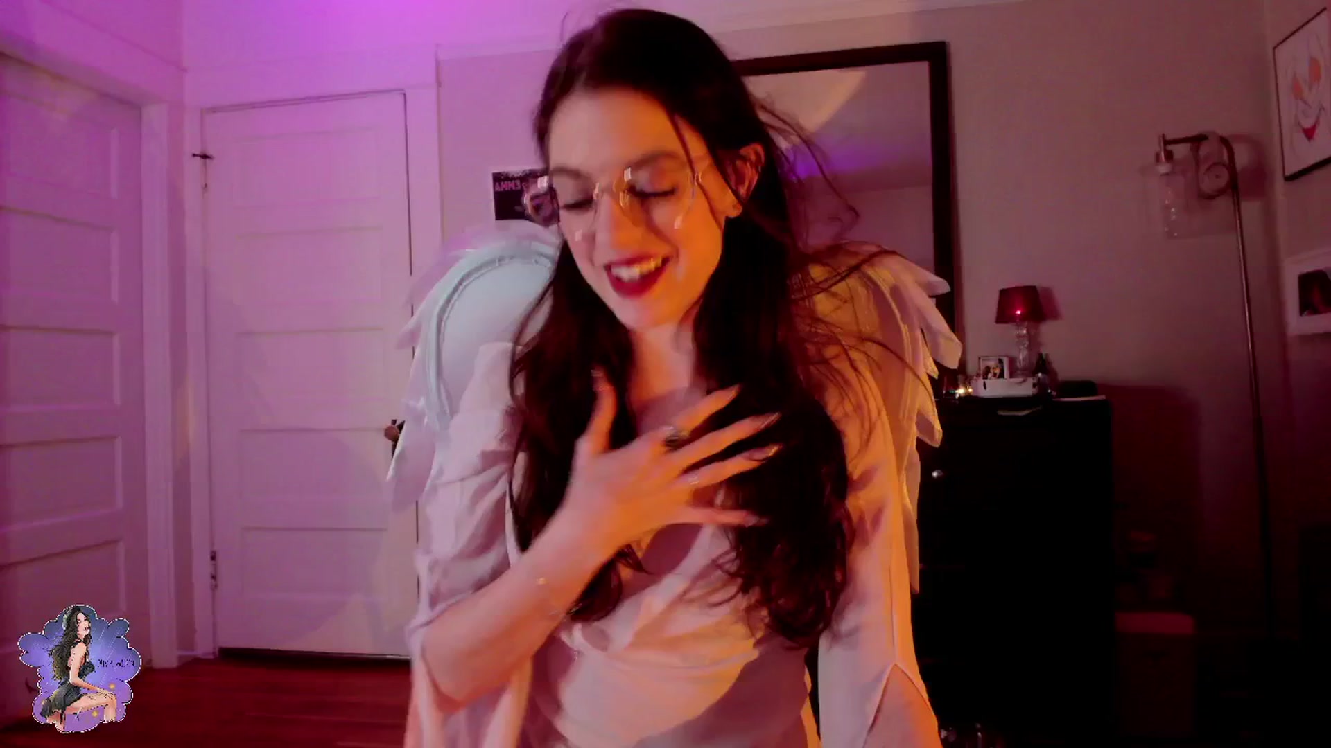 Gallery image thumbnail from oliviawildin's myfreecams stream on, 02/11/2026, 07:13 image 6 of 20