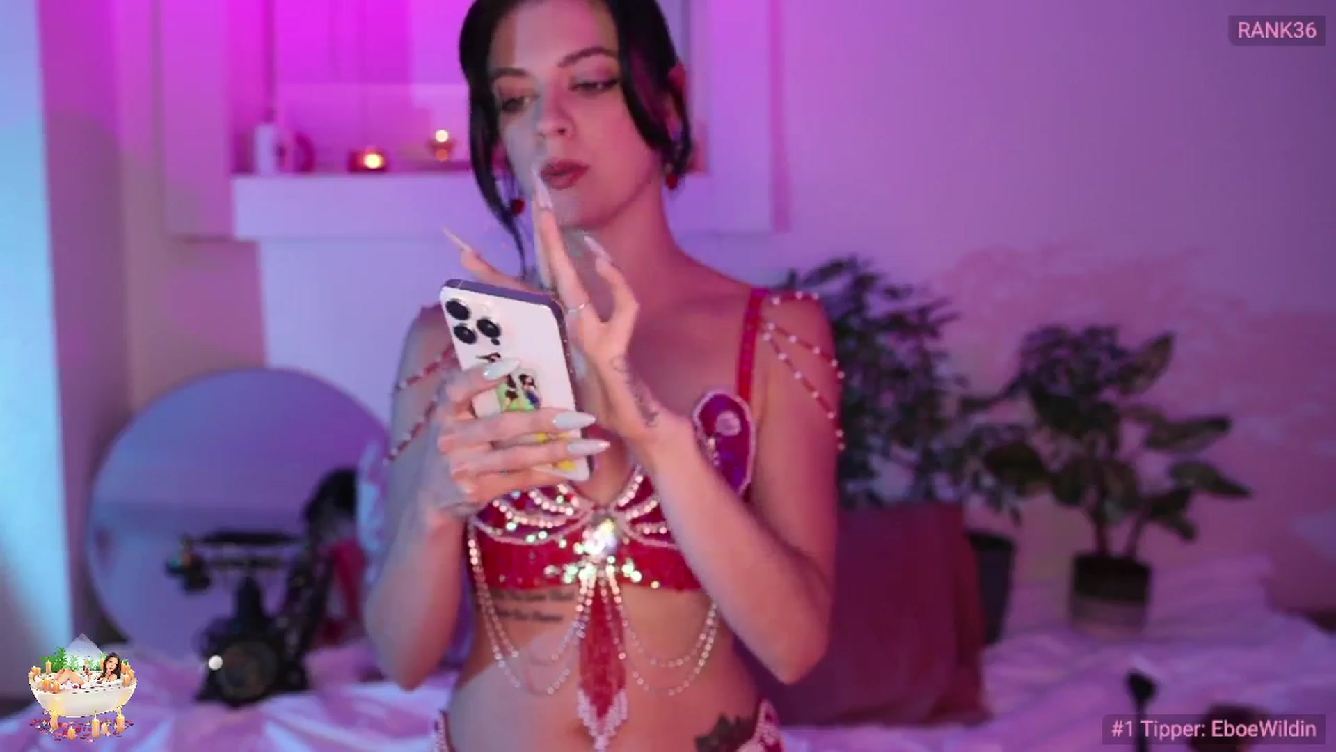 Gallery image thumbnail from oliviawildin's myfreecams stream on, 04/08/2026, 06:04 image 6 of 20