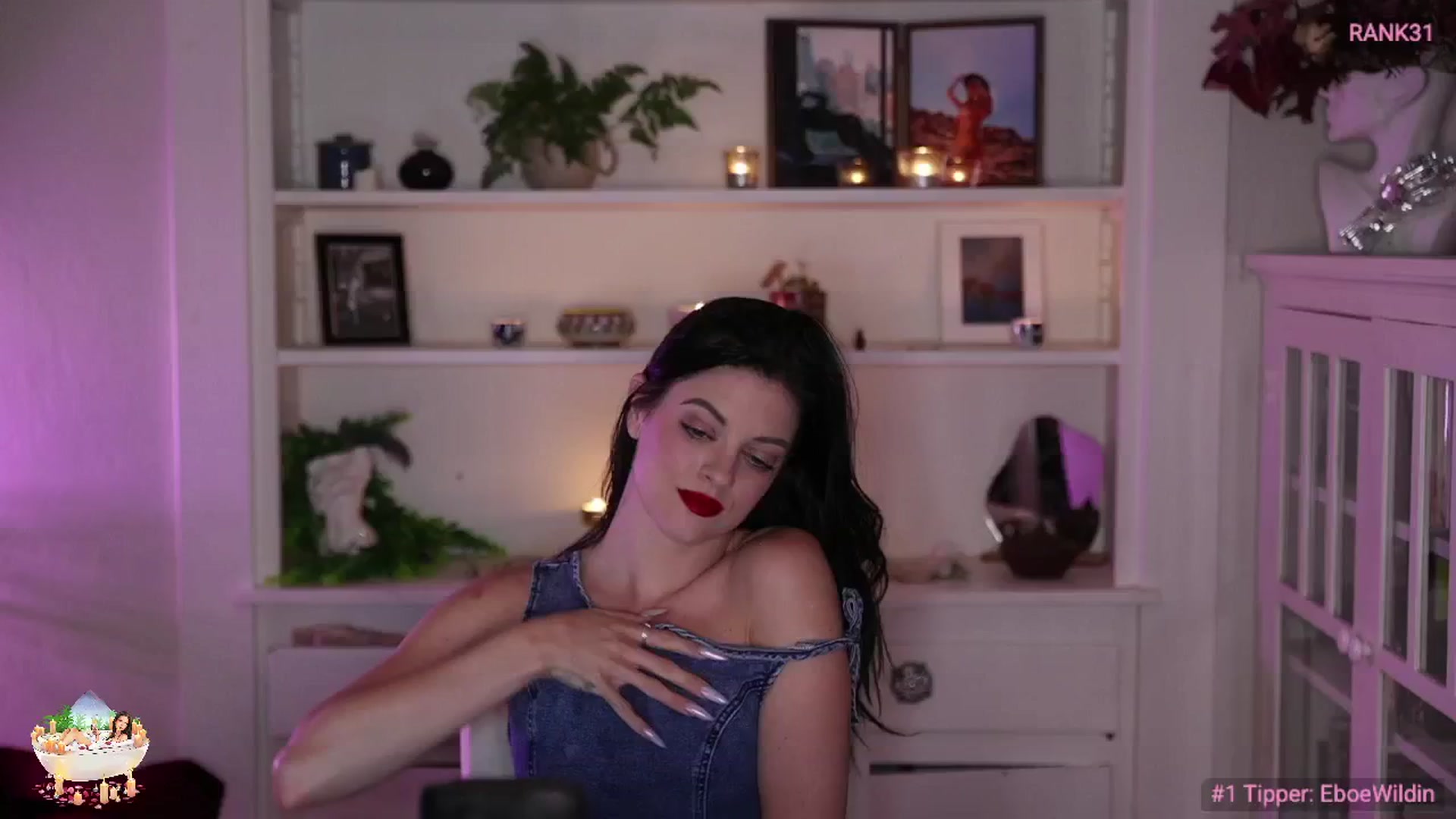 Gallery image thumbnail from oliviawildin's myfreecams stream on, 04/12/2026, 05:41 image 5 of 20