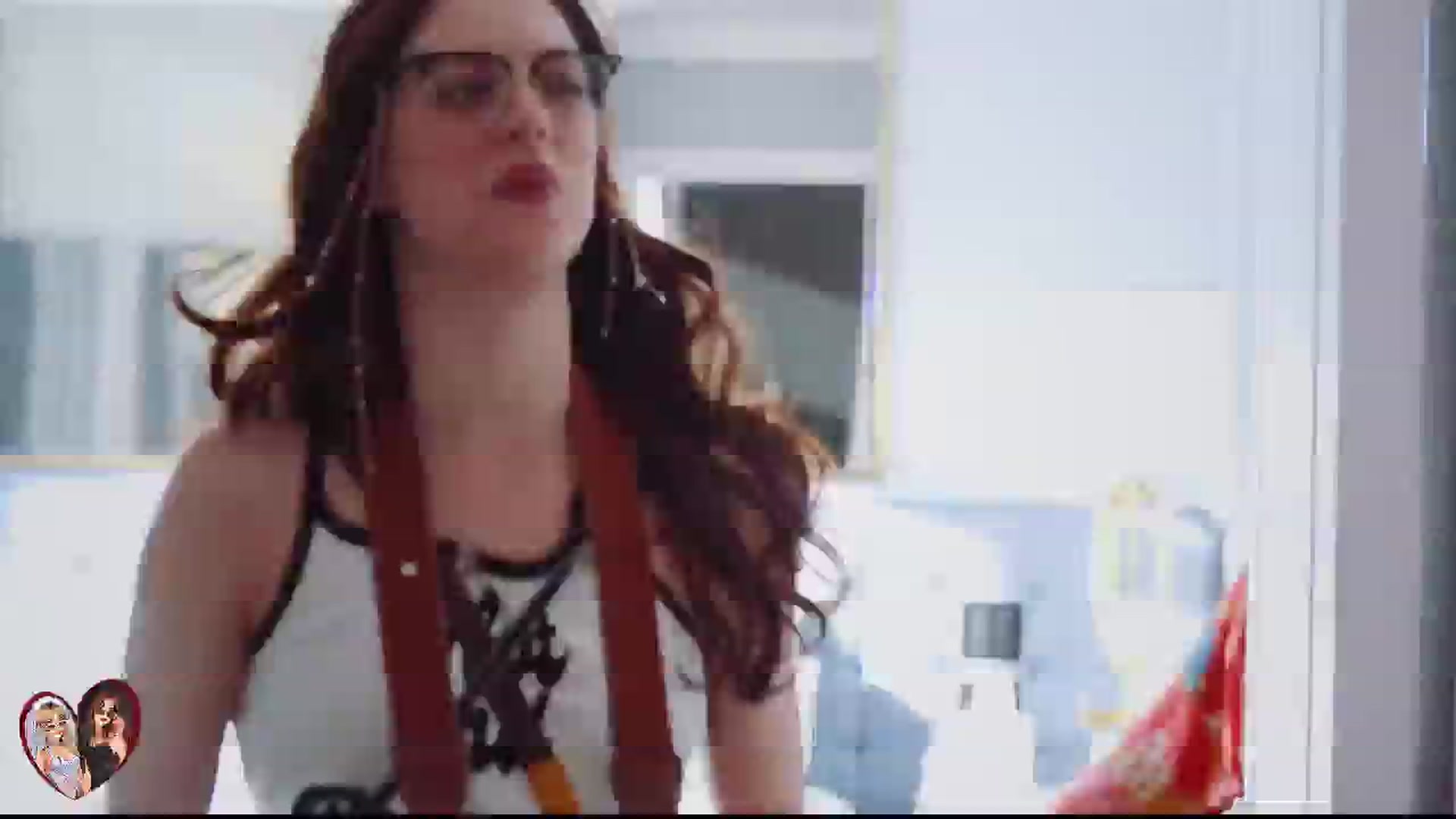Gallery image thumbnail from oliviawildin's myfreecams stream on, 04/29/2026, 04:10 image 2 of 20