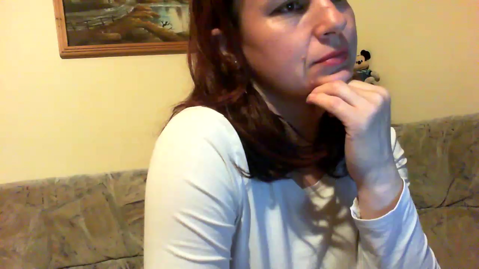Gallery image thumbnail from olivya_1985's myfreecams stream on, 03/19/2023, 23:04 image 18 of 20