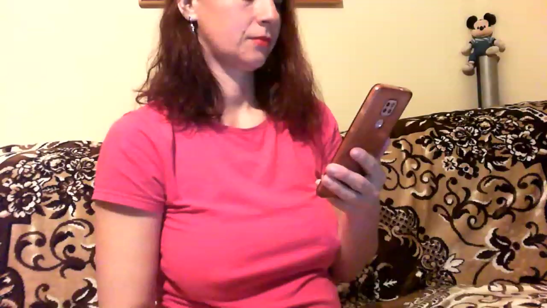 Gallery image thumbnail from olivya_1985's myfreecams stream on, 03/20/2023, 22:09 image 4 of 20