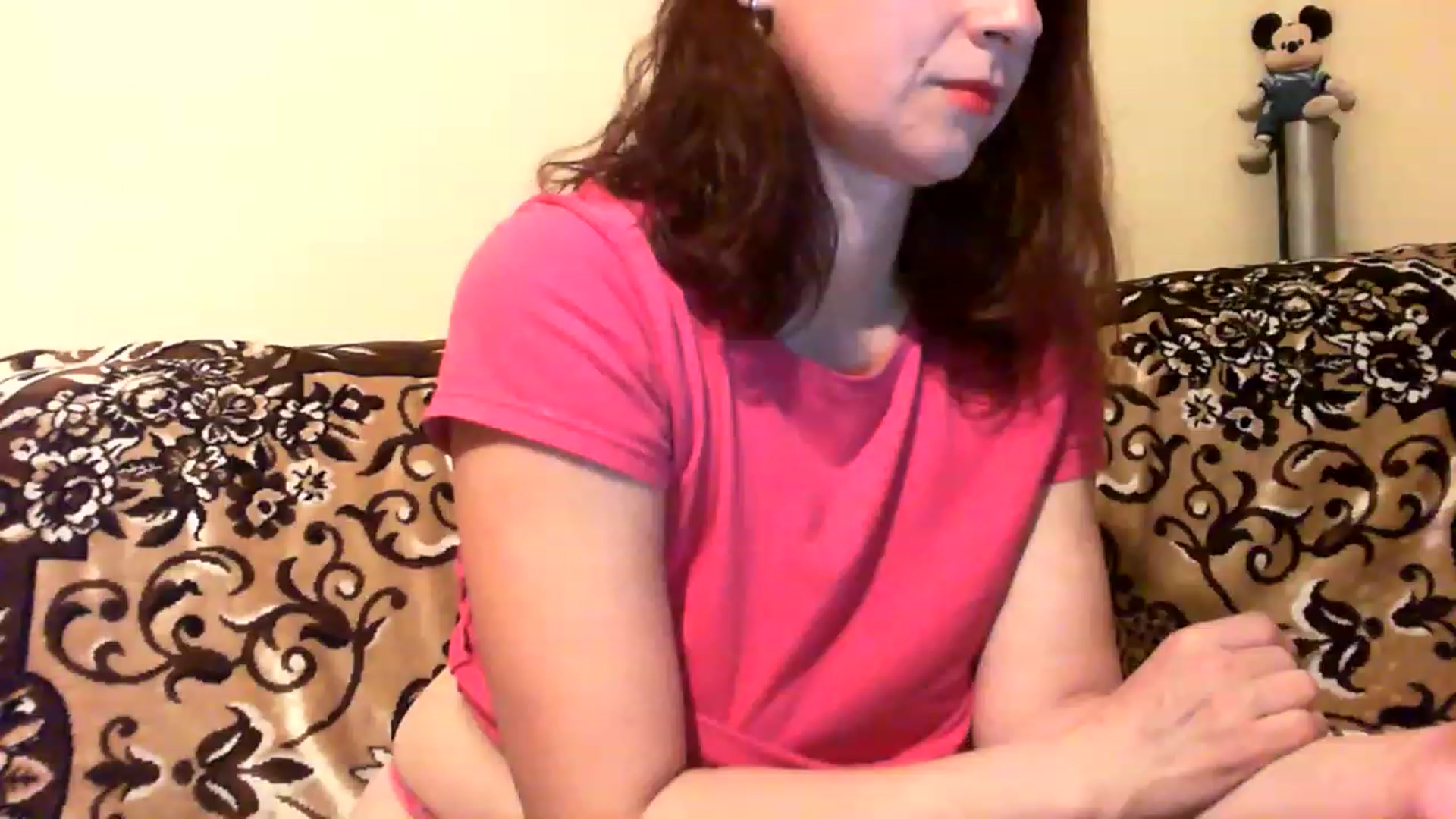 Gallery image thumbnail from olivya_1985's myfreecams stream on, 03/20/2023, 22:09 image 2 of 20