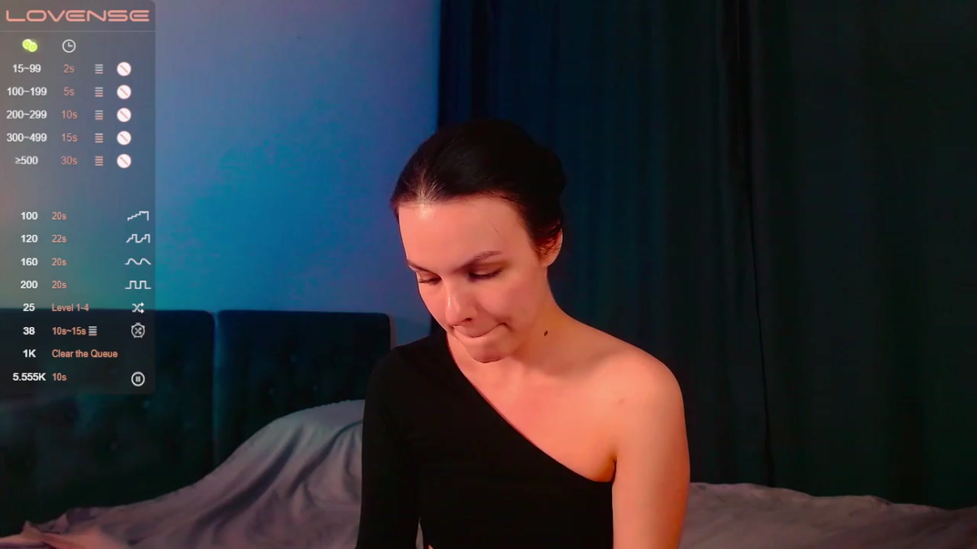 Gallery image thumbnail from omgkate_'s myfreecams stream on, 04/06/2023, 19:16 image 18 of 20