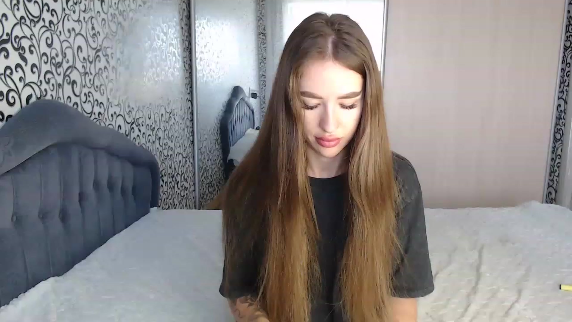 Gallery image thumbnail from only_Alisha's myfreecams stream on, 08/04/2023, 13:34 image 5 of 20