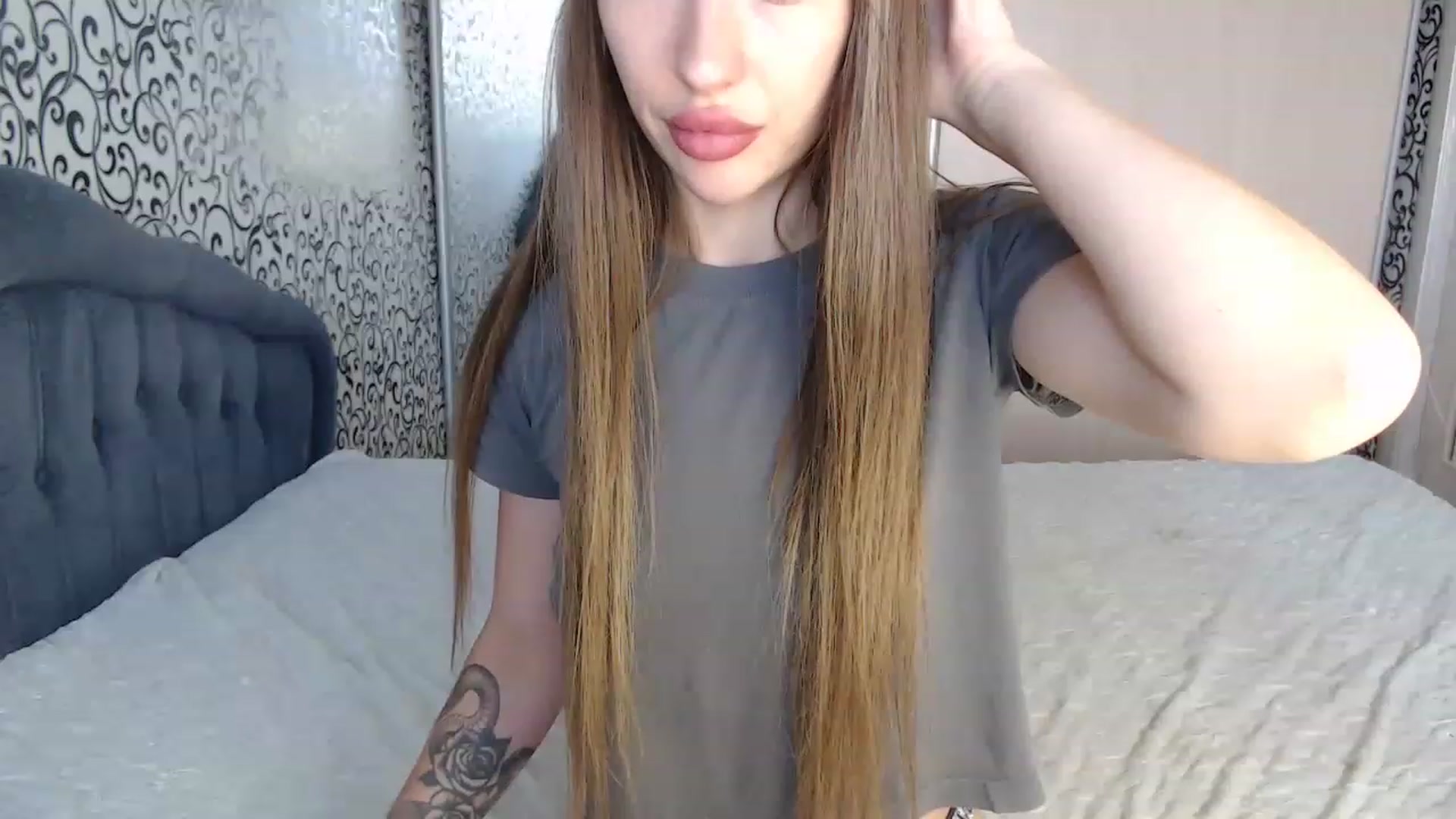 Gallery image thumbnail from only_Alisha's myfreecams stream on, 08/06/2023, 13:27 image 20 of 20