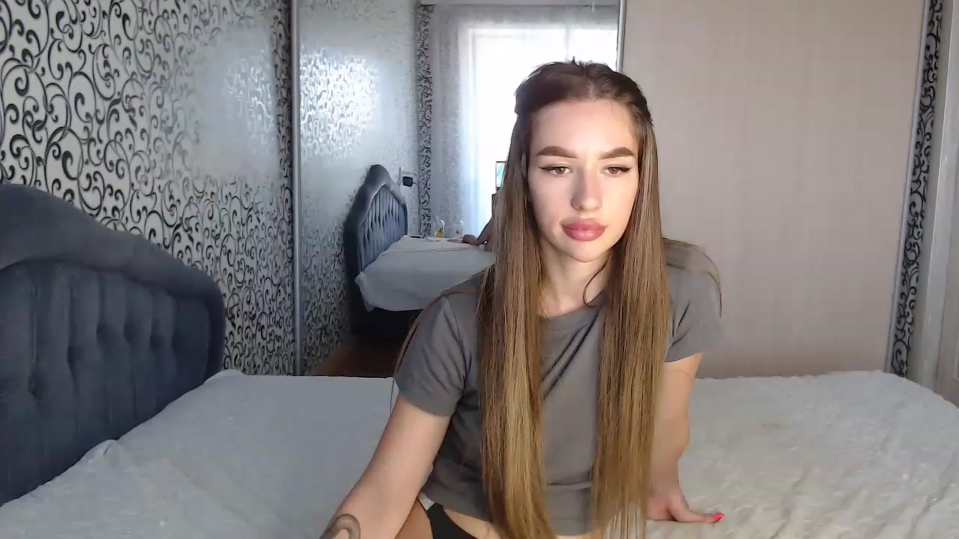 Gallery image thumbnail from only_Alisha's myfreecams stream on, 08/06/2023, 13:27 image 10 of 20