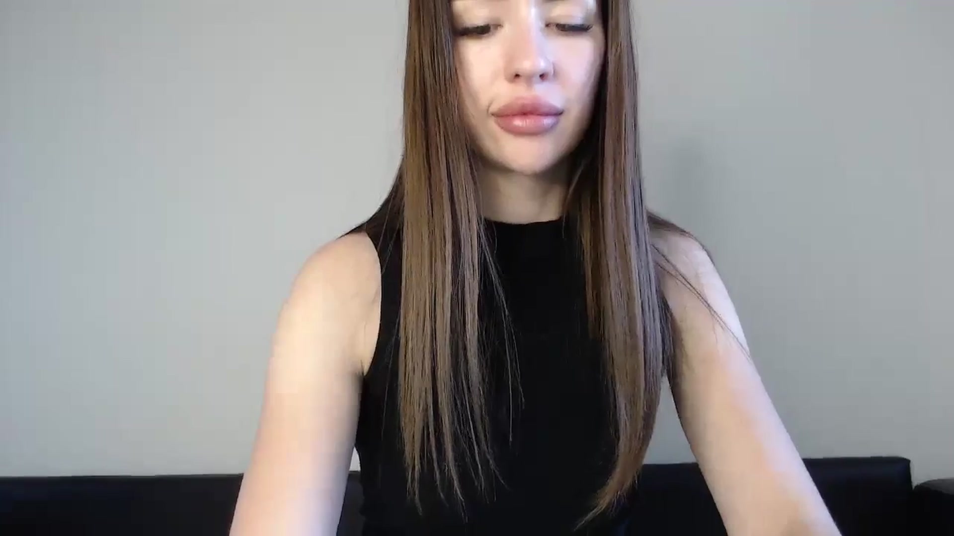 Gallery image thumbnail from only_Alisha's myfreecams stream on, 05/12/2024, 13:47 image 17 of 20