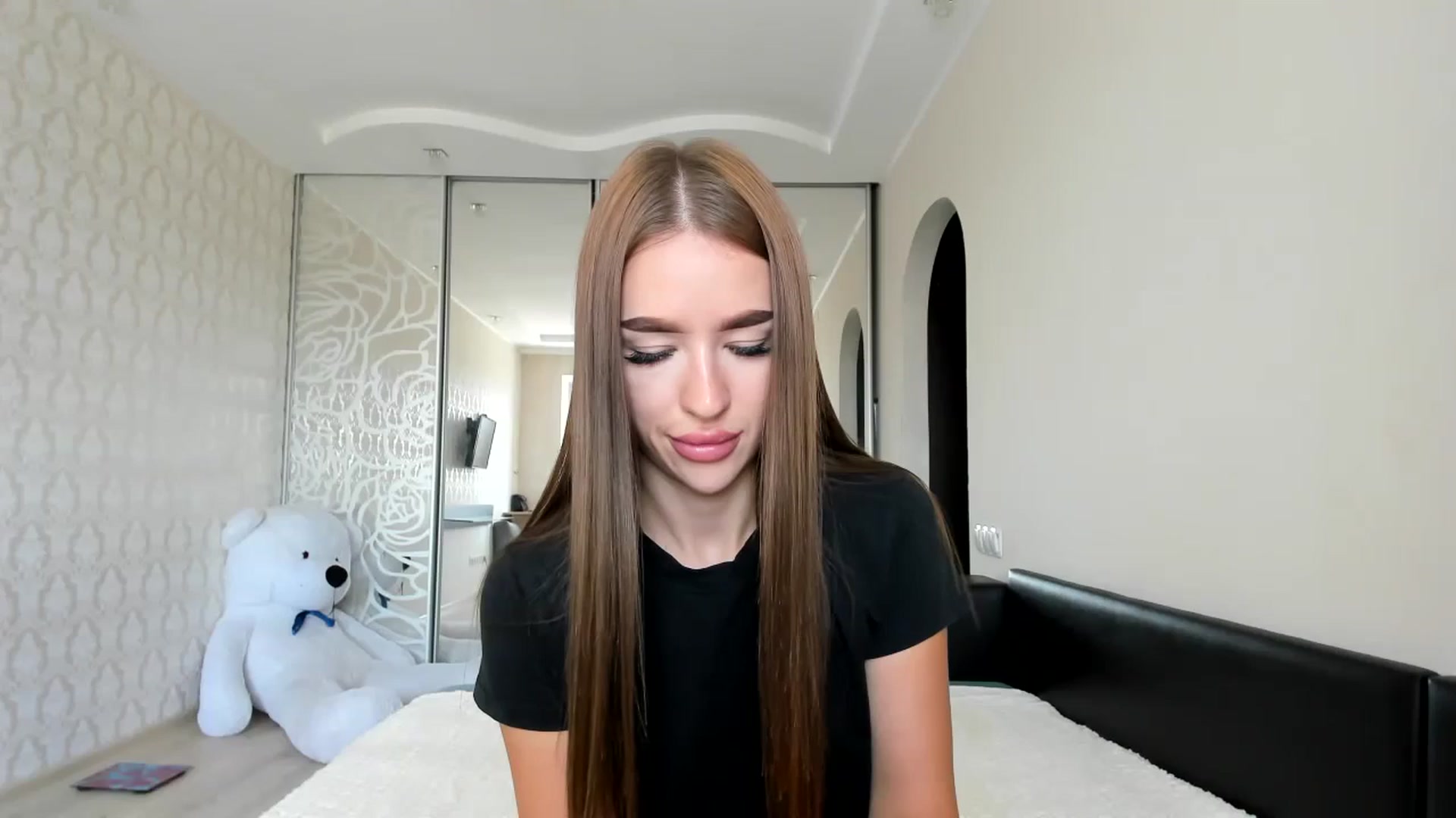 Gallery image thumbnail from only_Alisha's myfreecams stream on, 08/16/2024, 09:47 image 15 of 20