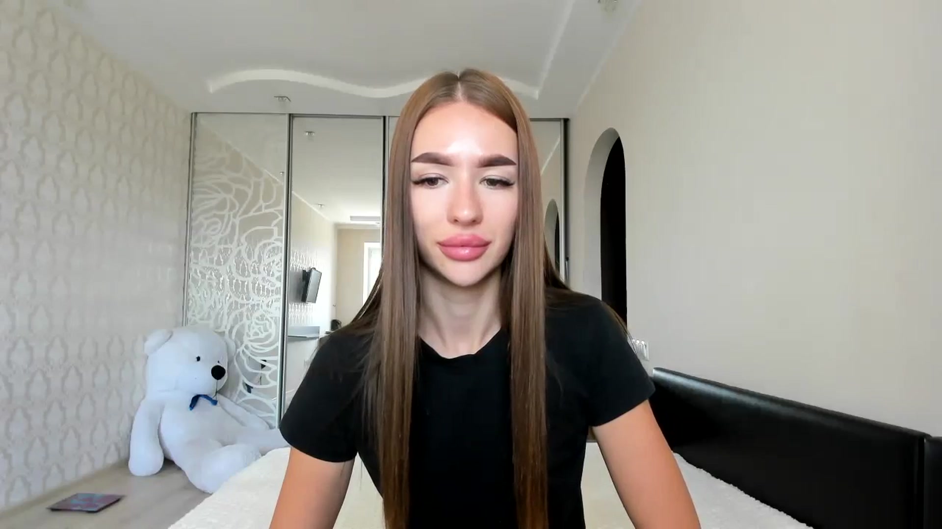 Gallery image thumbnail from only_Alisha's myfreecams stream on, 08/16/2024, 09:47 image 14 of 20