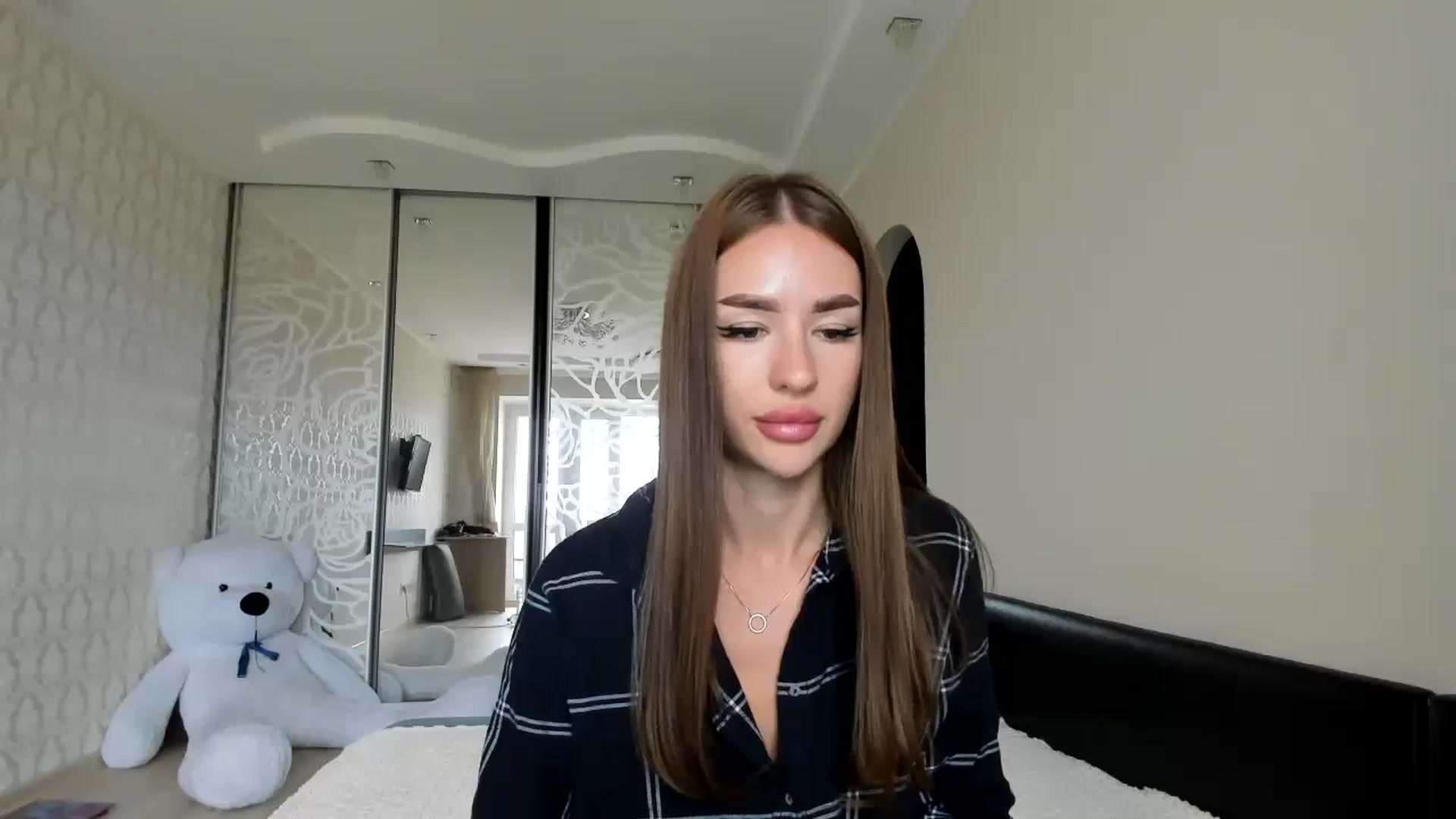 Gallery image thumbnail from only_Alisha's myfreecams stream on, 08/22/2024, 13:20 image 19 of 20