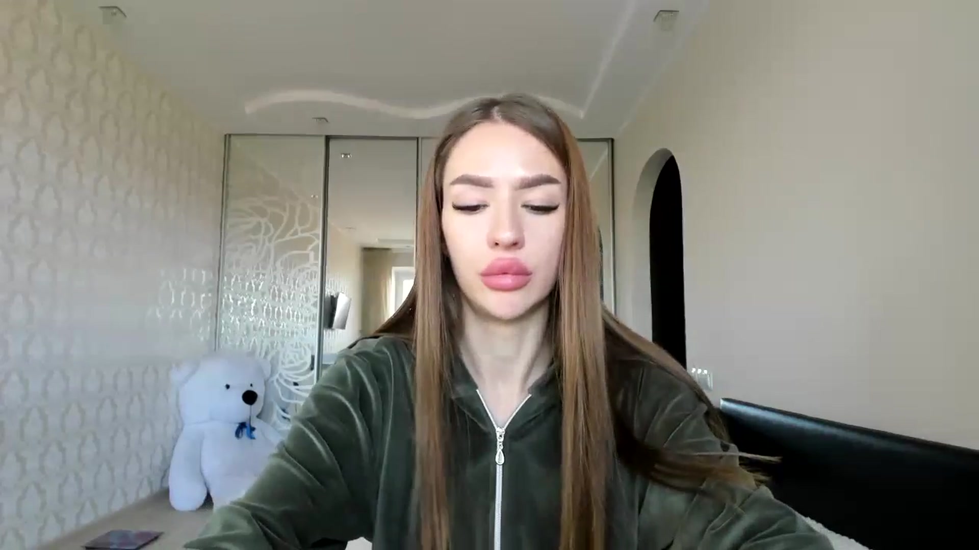 Gallery image thumbnail from only_Alisha's myfreecams stream on, 11/03/2024, 12:37 image 4 of 20