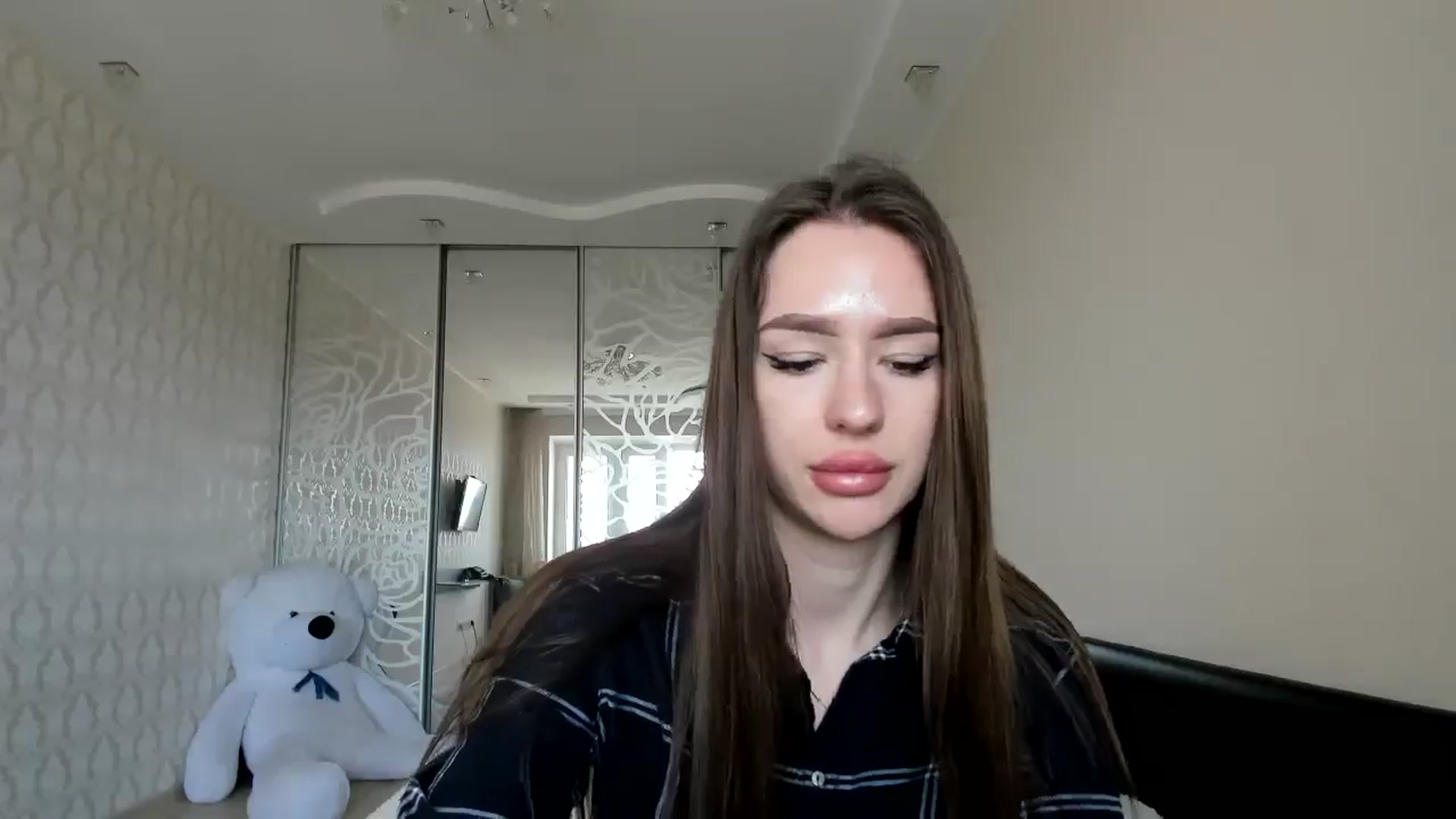 Gallery image thumbnail from only_Alisha's myfreecams stream on, 04/15/2025, 09:46 image 8 of 20