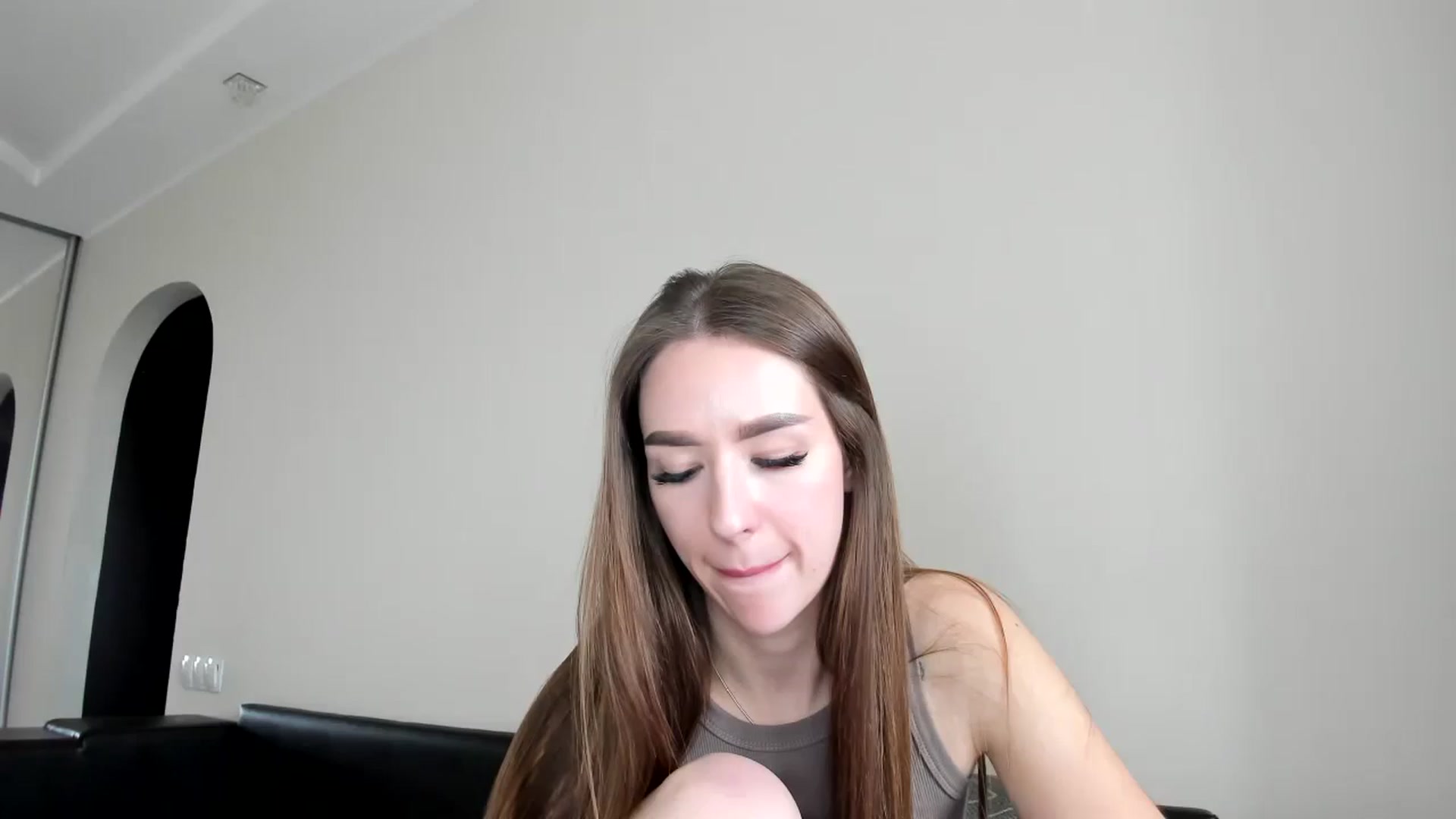 Gallery image thumbnail from only_Alisha's myfreecams stream on, 05/14/2025, 13:55 image 14 of 20