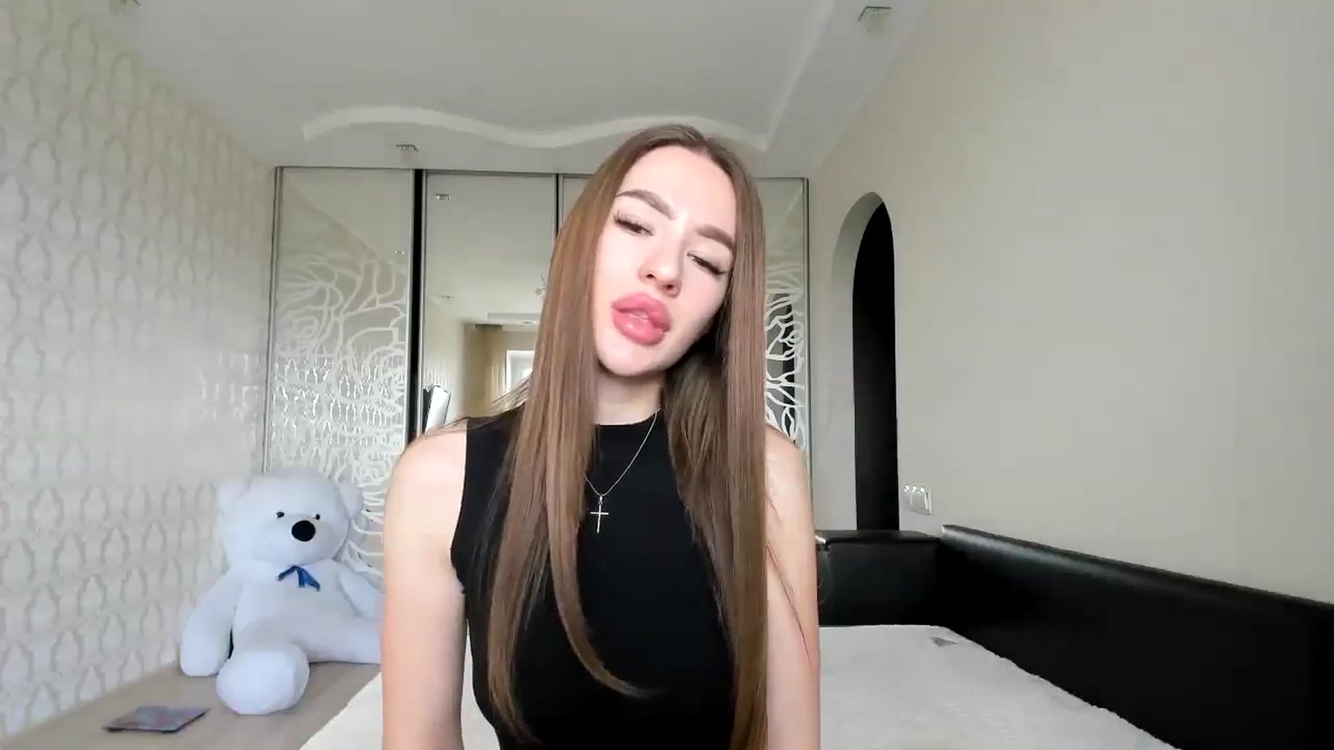 Gallery image thumbnail from only_Alisha's myfreecams stream on, 05/25/2025, 10:50 image 3 of 20