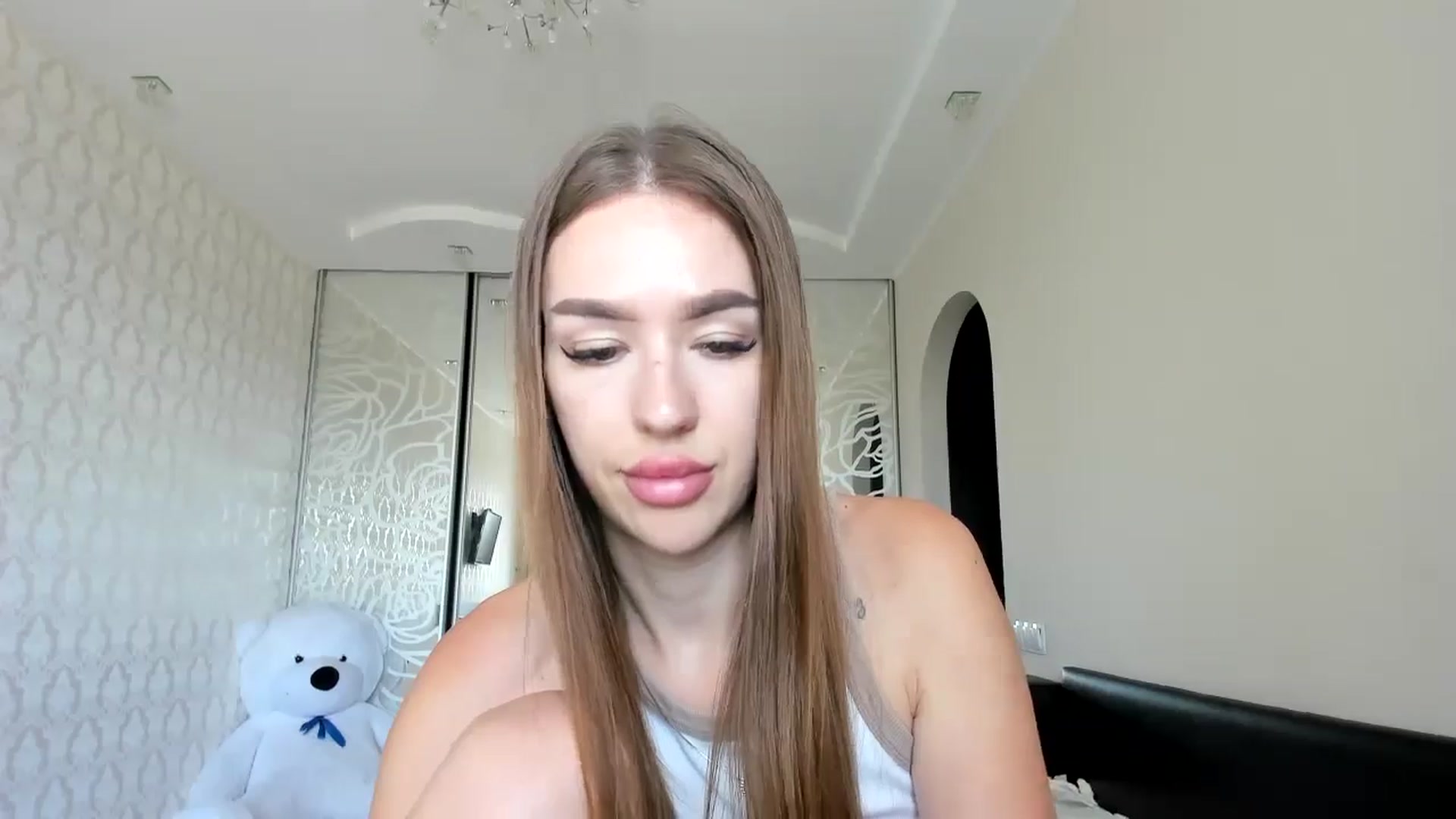Gallery image thumbnail from only_Alisha's myfreecams stream on, 07/19/2025, 09:23 image 15 of 20