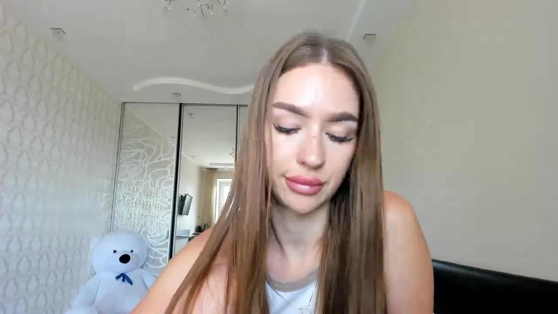 Gallery image thumbnail from only_Alisha's myfreecams stream on, 07/19/2025, 09:23 image 17 of 20