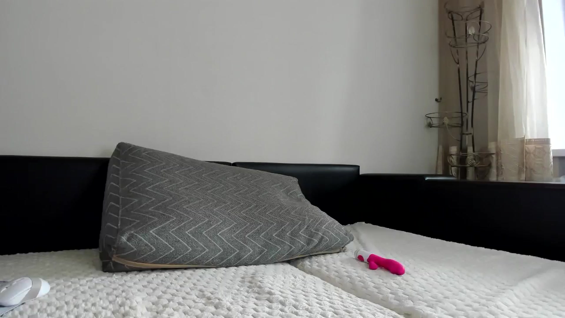 Gallery image thumbnail from only_Alisha's myfreecams stream on, 07/20/2025, 14:13 image 9 of 20