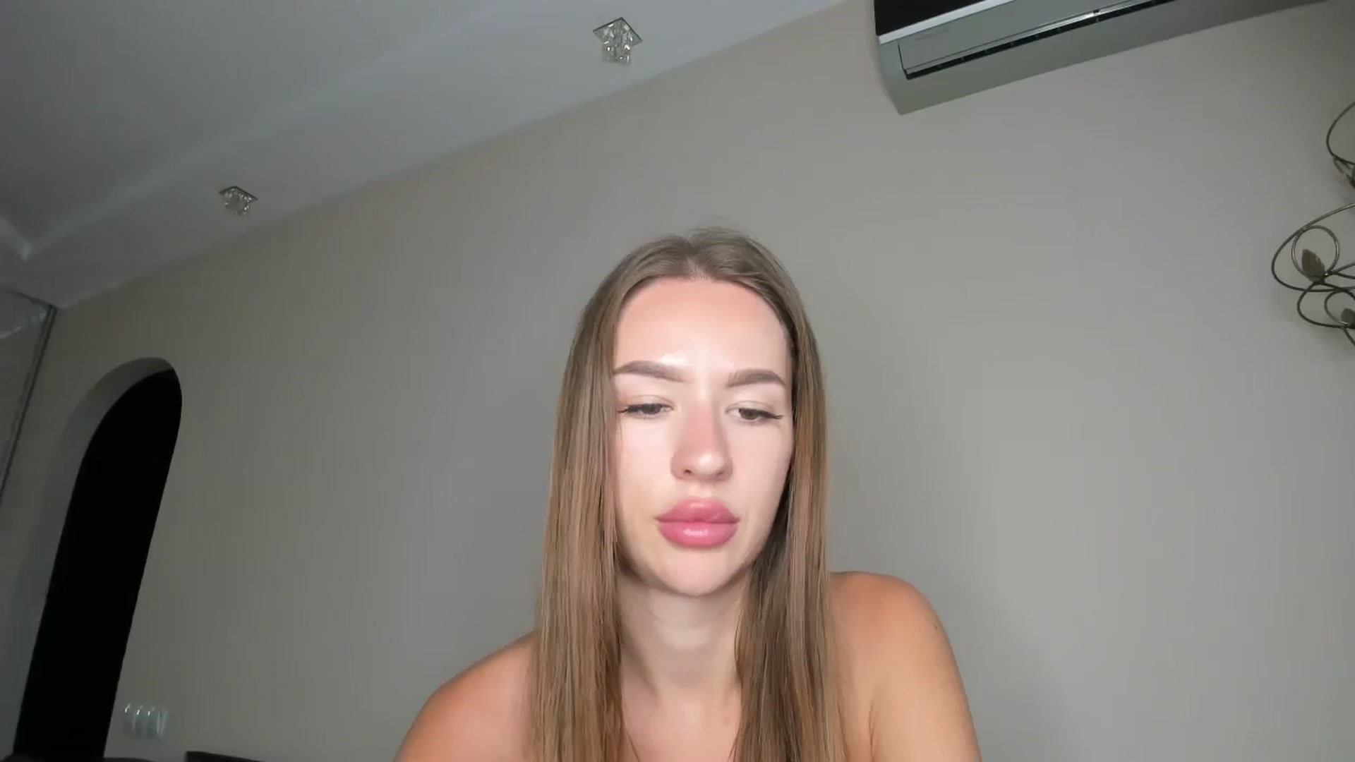 Gallery image thumbnail from only_Alisha's myfreecams stream on, 08/03/2025, 15:35 image 19 of 20
