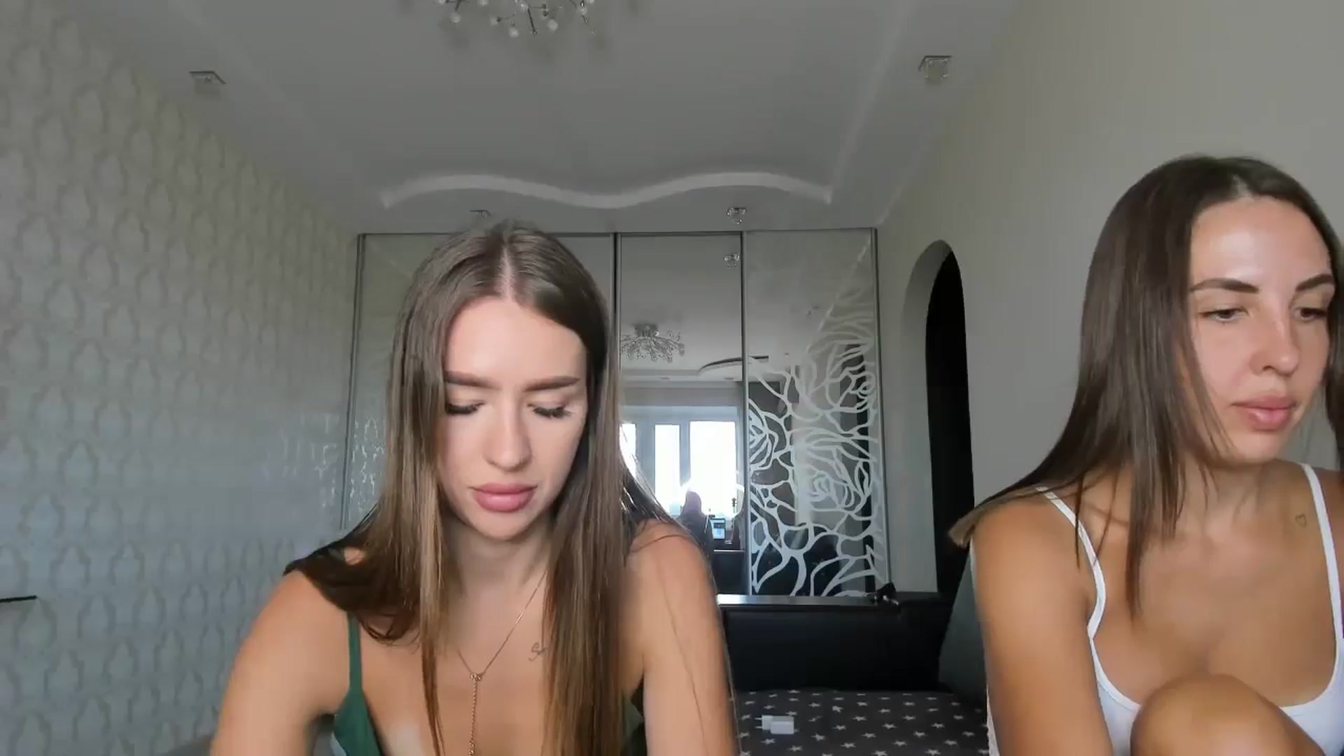 Gallery image thumbnail from only_Alisha's myfreecams stream on, 08/10/2025, 14:52 image 14 of 20