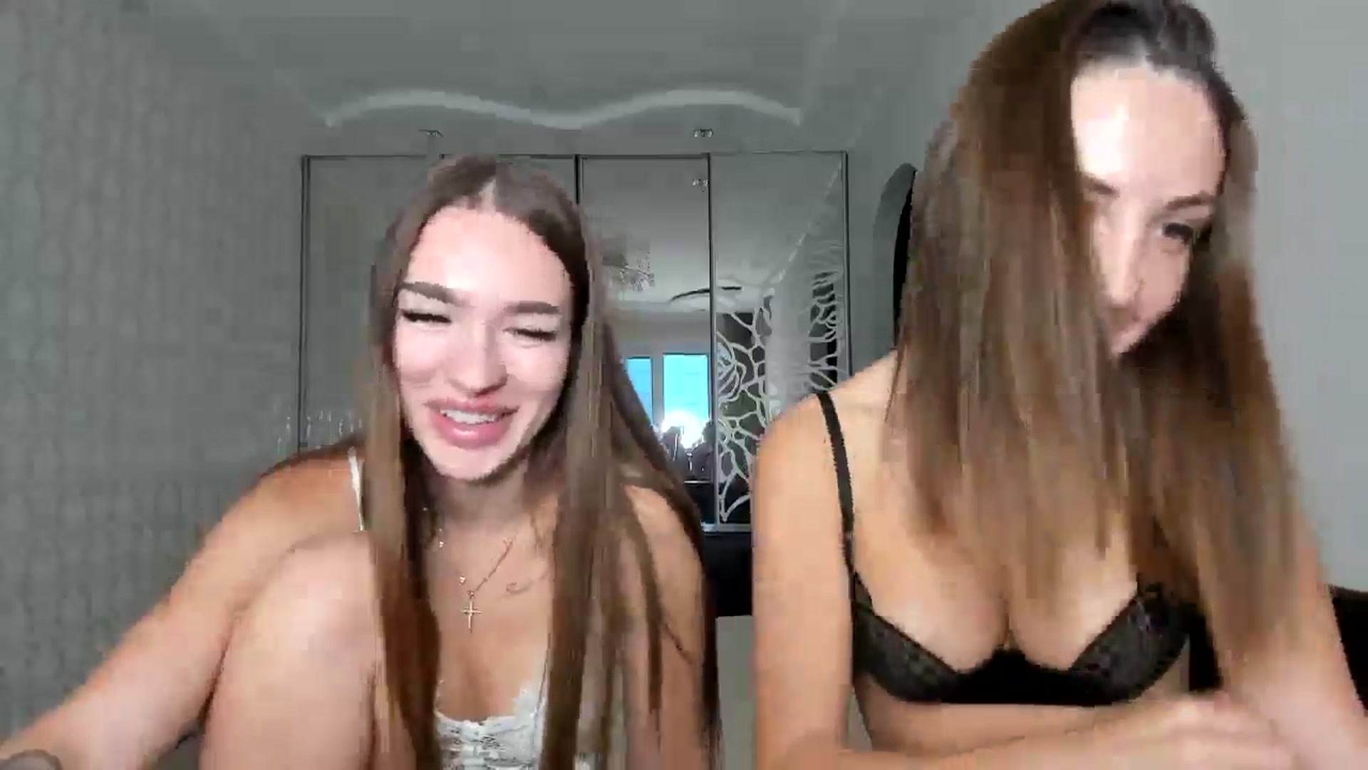 Gallery image thumbnail from only_Alisha's myfreecams stream on, 10/04/2025, 15:08 image 6 of 20