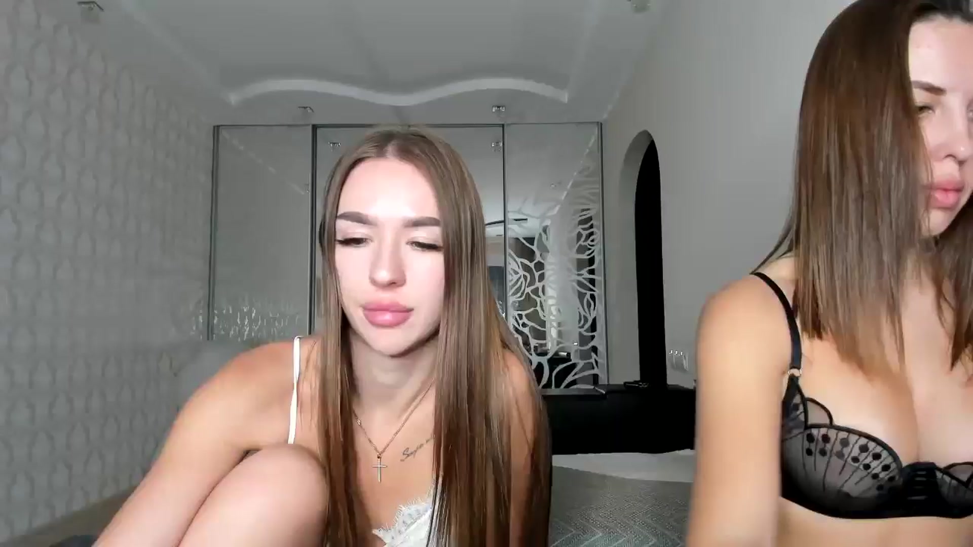 Gallery image thumbnail from only_Alisha's myfreecams stream on, 10/04/2025, 15:50 image 12 of 20