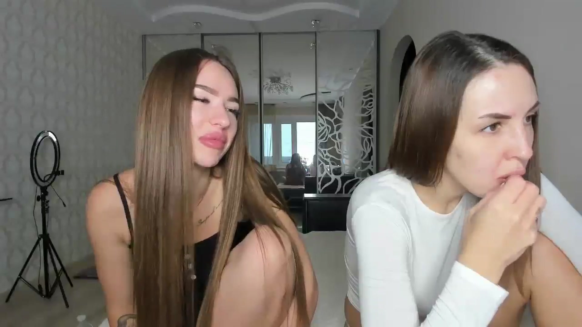 Gallery image thumbnail from only_Alisha's myfreecams stream on, 12/01/2025, 11:17 image 4 of 20